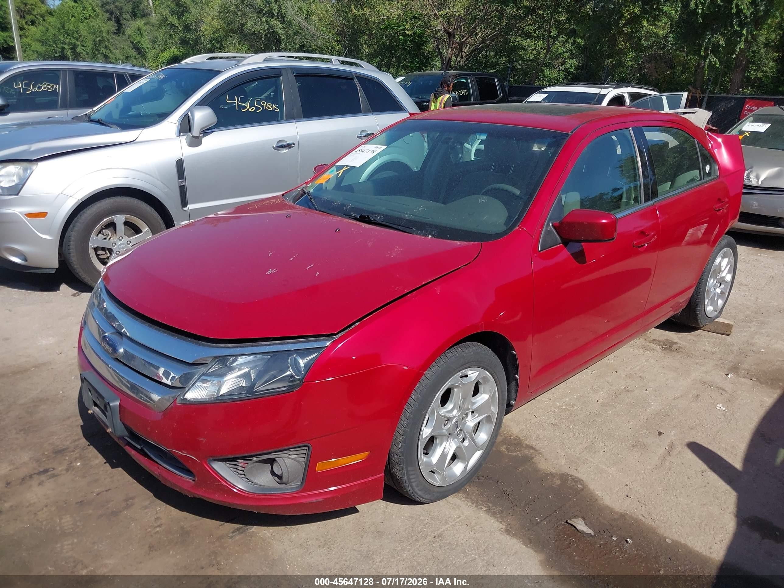 2010 Ford Fusion Se Red vin: 3FAHP0HA9AR240263
