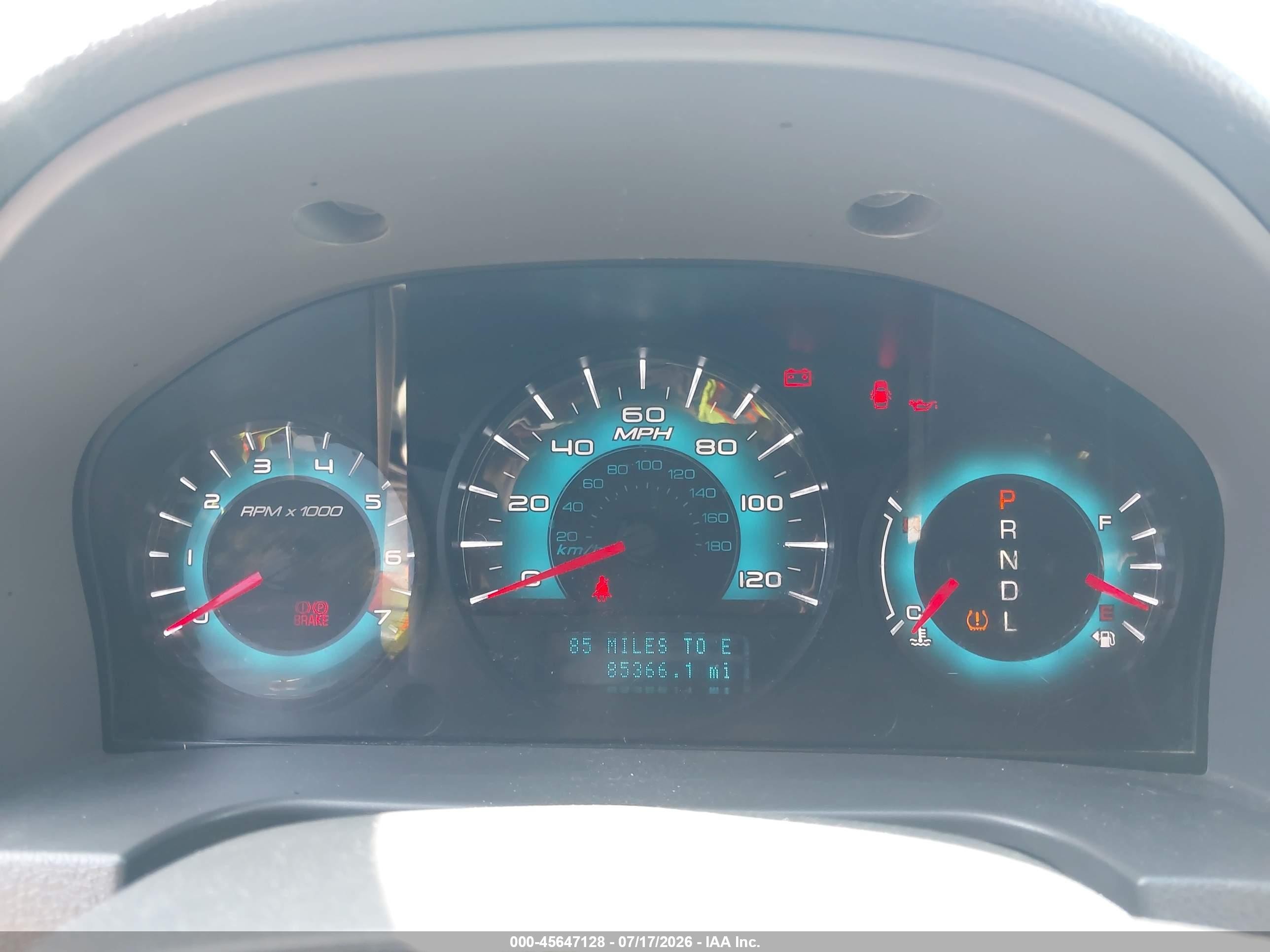2010 Ford Fusion Se Red vin: 3FAHP0HA9AR240263