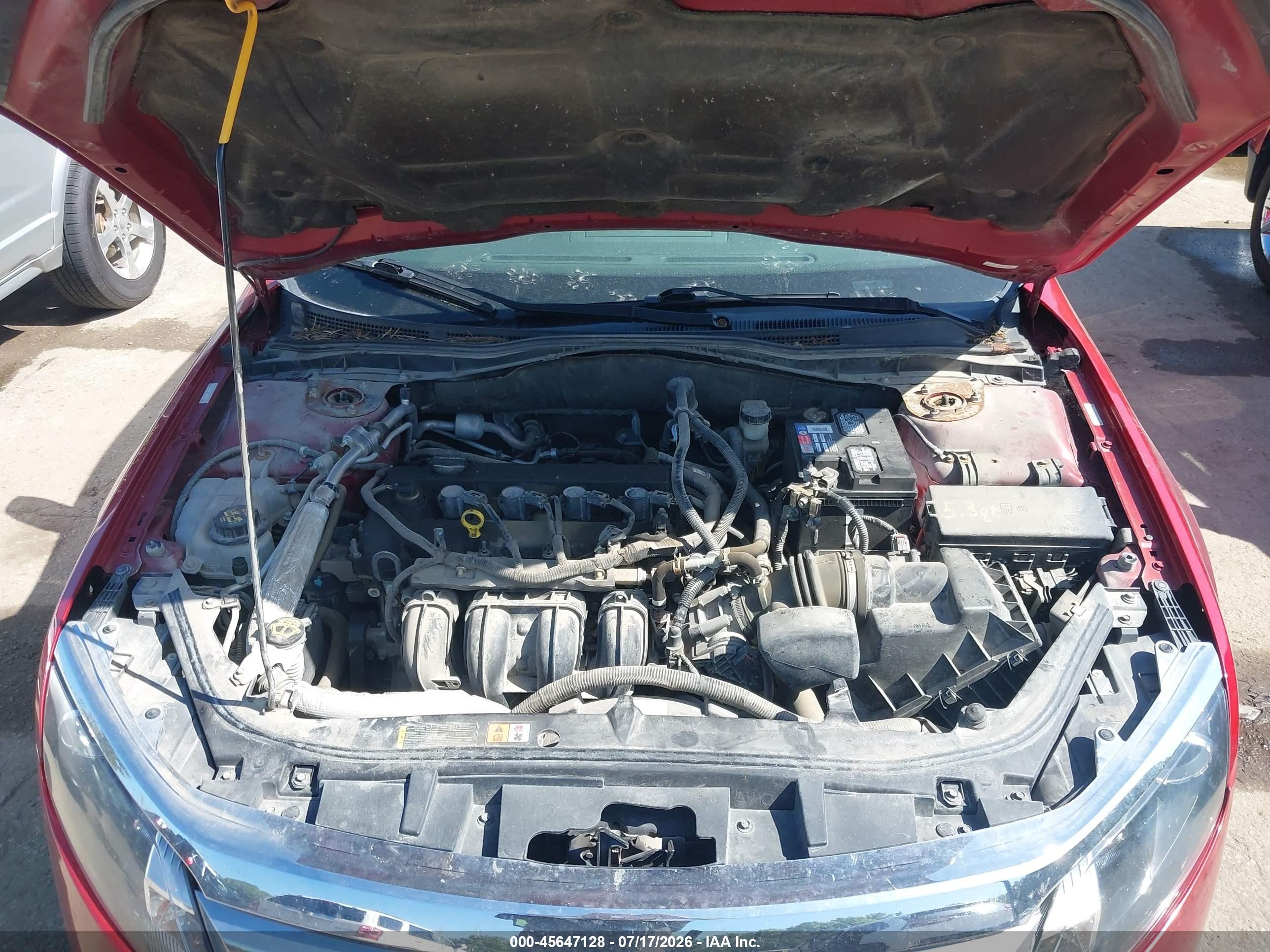 2010 Ford Fusion Se Red vin: 3FAHP0HA9AR240263