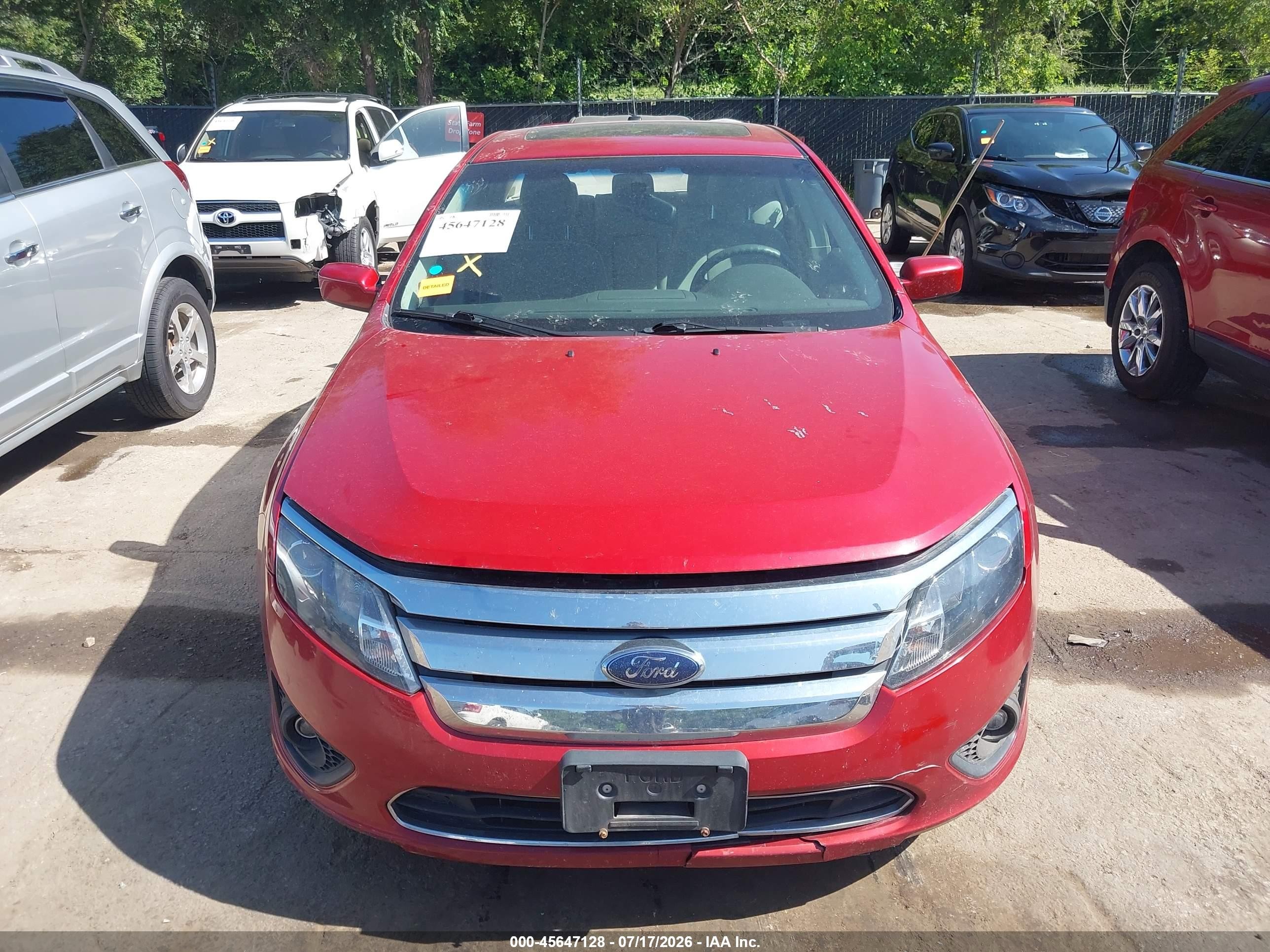 2010 Ford Fusion Se Red vin: 3FAHP0HA9AR240263