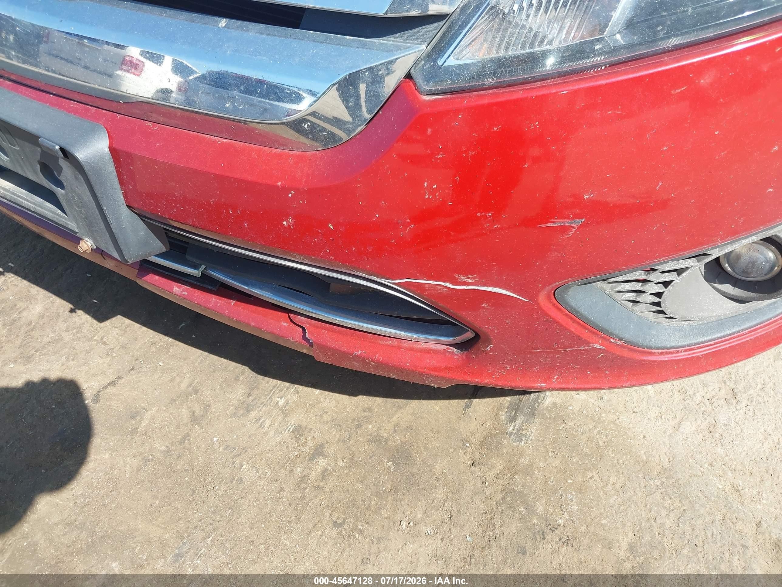 2010 Ford Fusion Se Red vin: 3FAHP0HA9AR240263