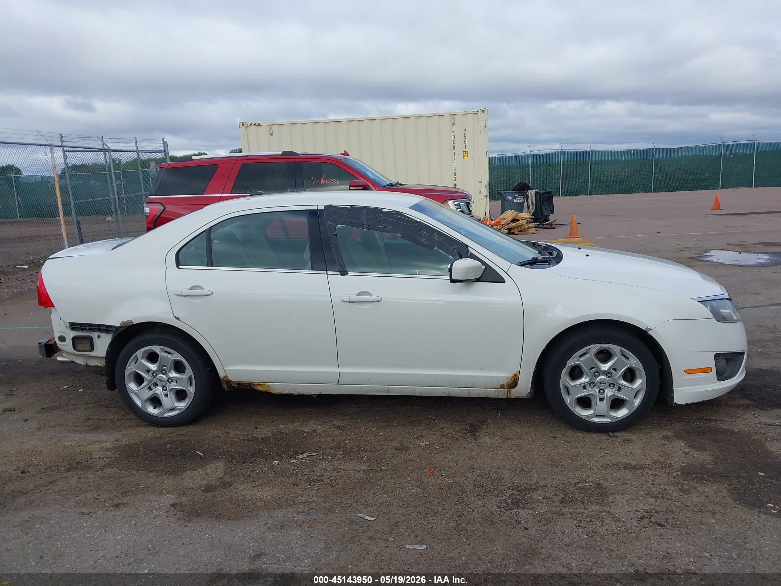 2010 Ford Fusion Se Белый vin: 3FAHP0HA9AR265812