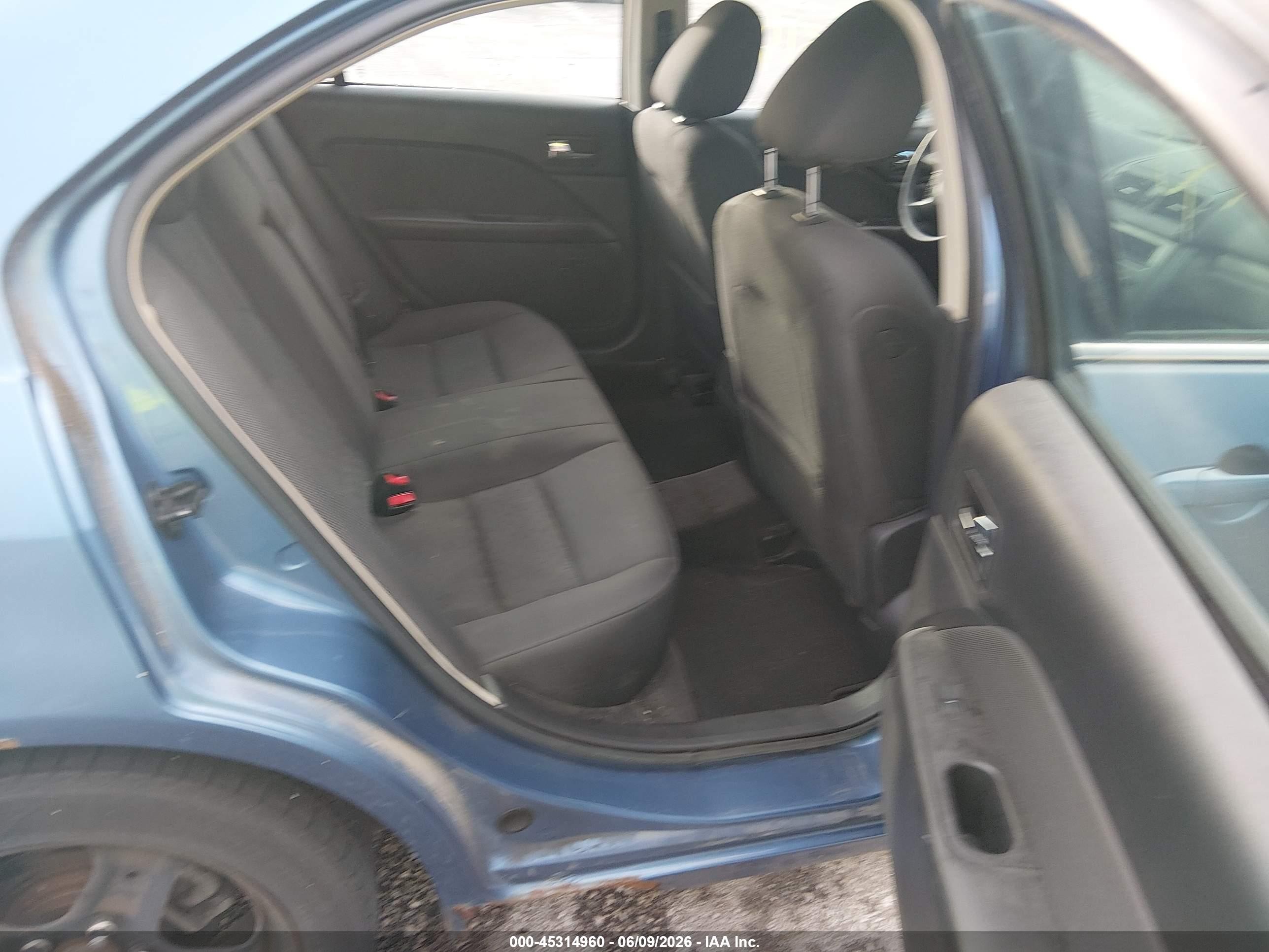 2010 Ford Fusion Se Blue vin: 3FAHP0HA9AR274512