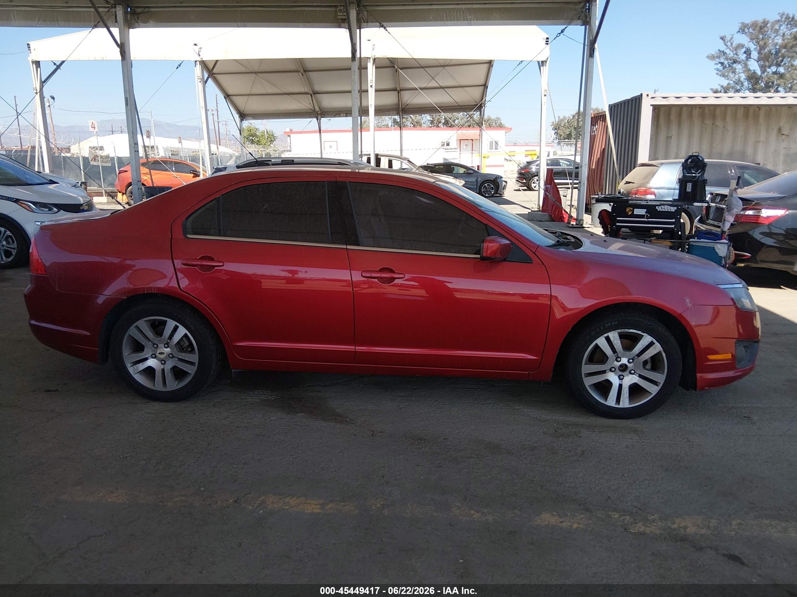 2010 Ford Fusion Se Red vin: 3FAHP0HA9AR374089