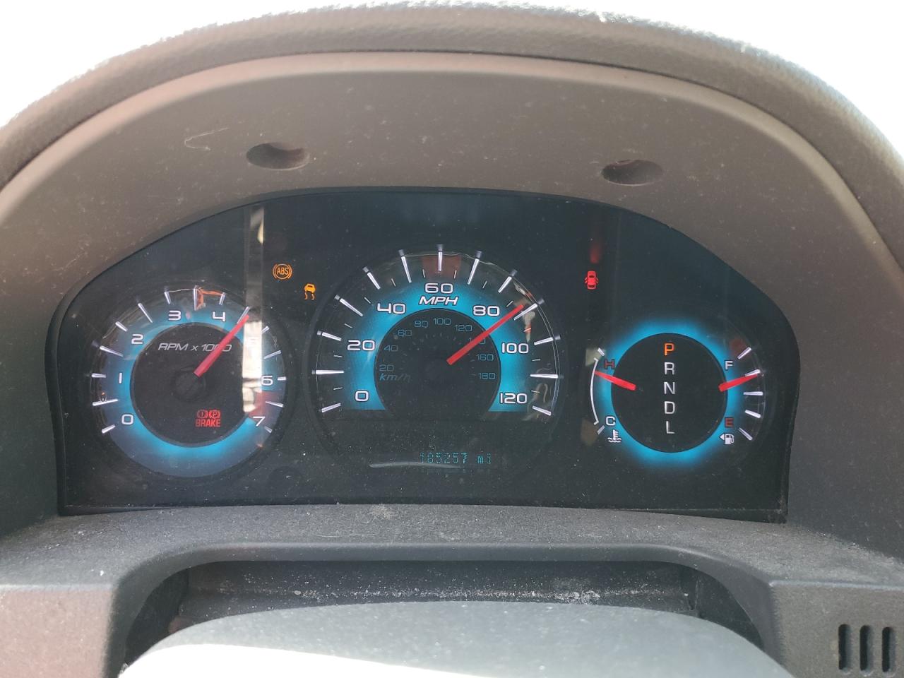 2011 Ford Fusion Se Burgundy vin: 3FAHP0HA9BR117919 Damage: Warning Light - ABS, On, Unacceptable