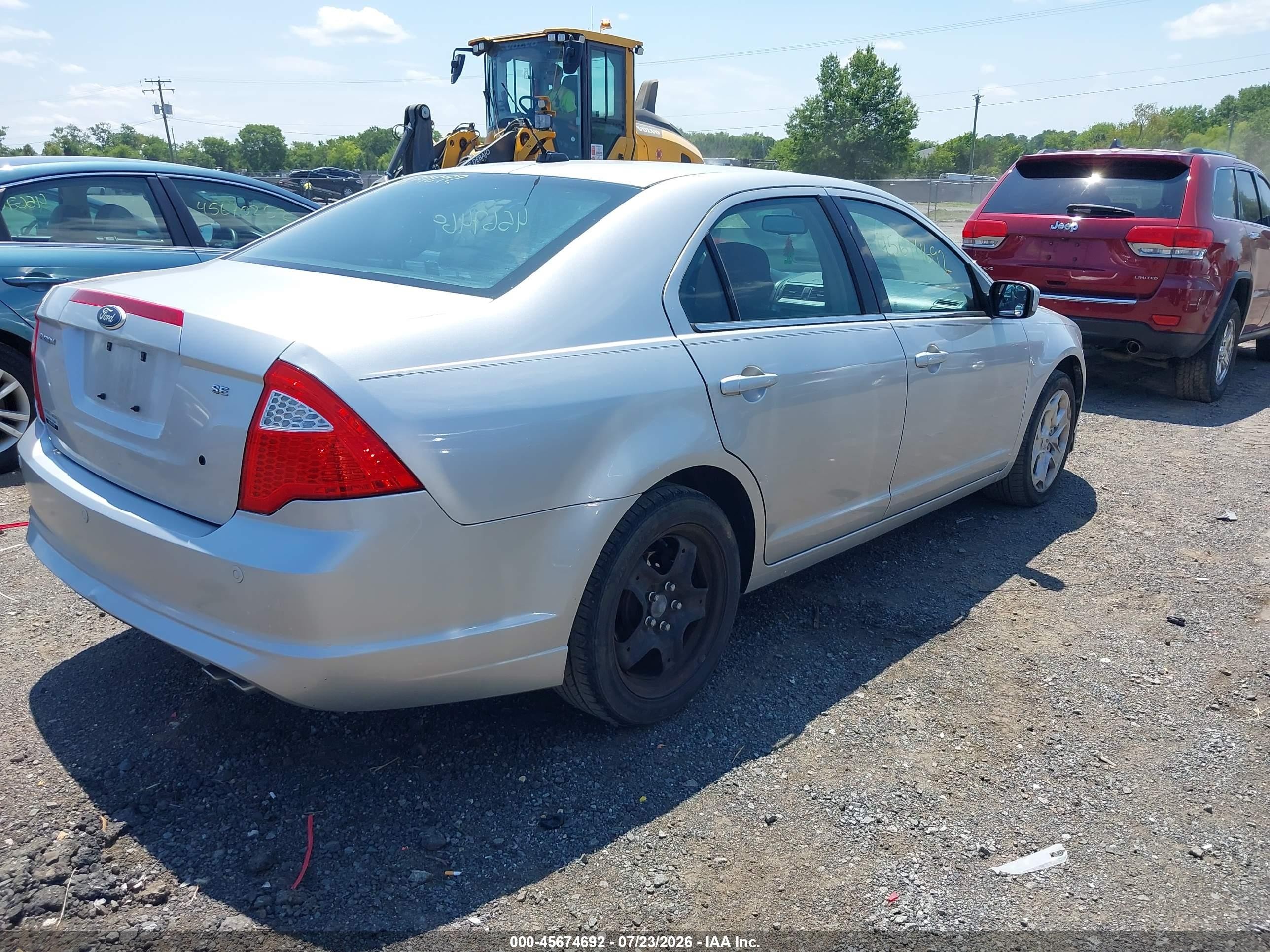 2011 Ford Fusion Se Серебряный vin: 3FAHP0HA9BR151634