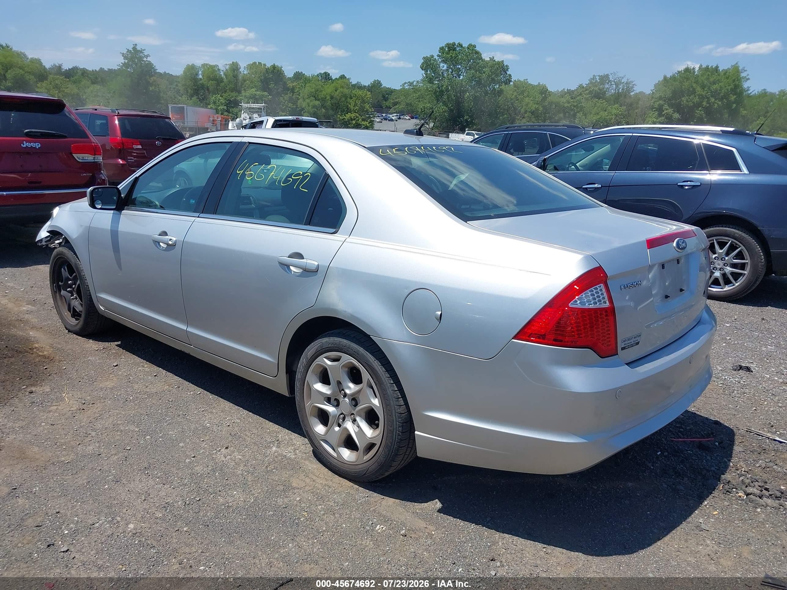 2011 Ford Fusion Se Серебряный vin: 3FAHP0HA9BR151634