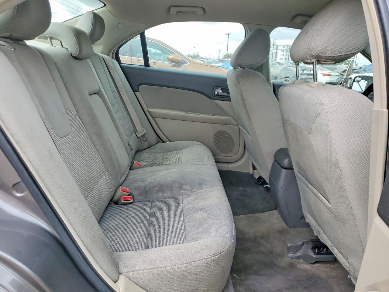 2011 Ford Fusion Se Gray vin: 3FAHP0HA9BR168191