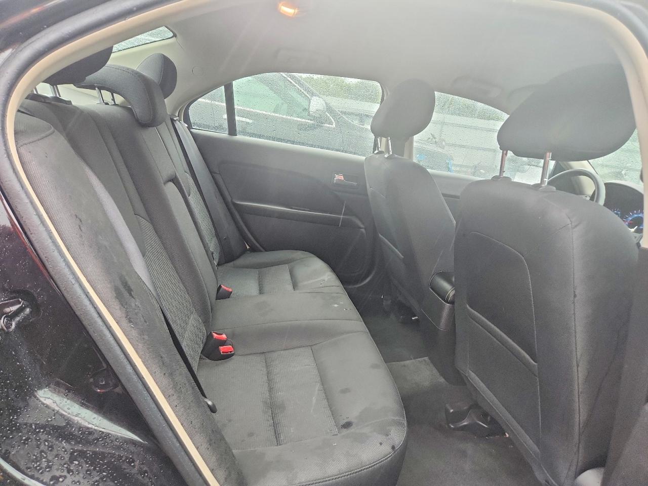 2011 Ford Fusion Se Black vin: 3FAHP0HA9BR193737
