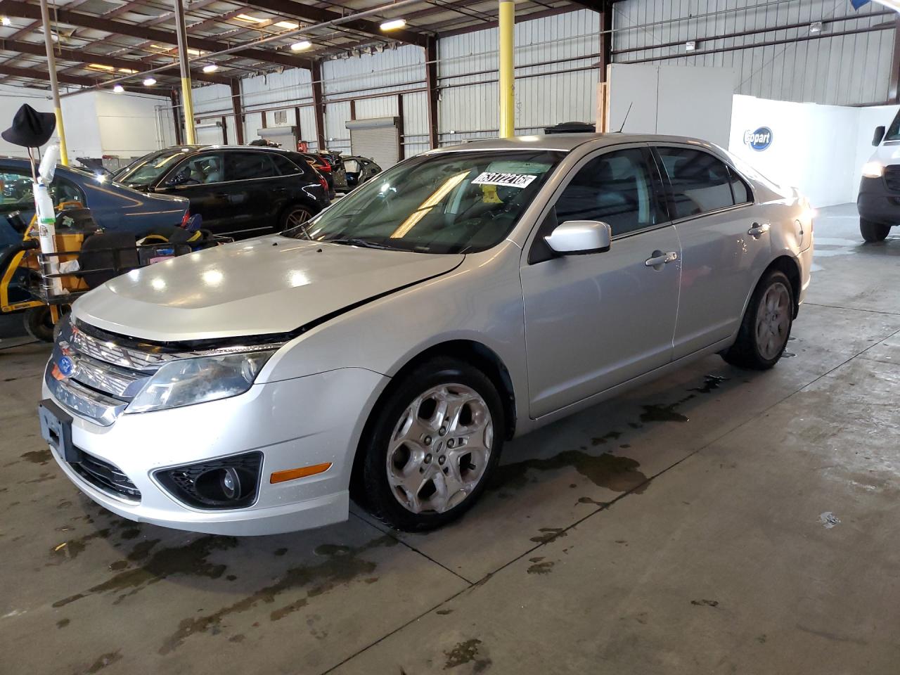 2011 Ford Fusion Se Silver vin: 3FAHP0HA9BR292784 Damage: Left Front Fender, Chipped, 2