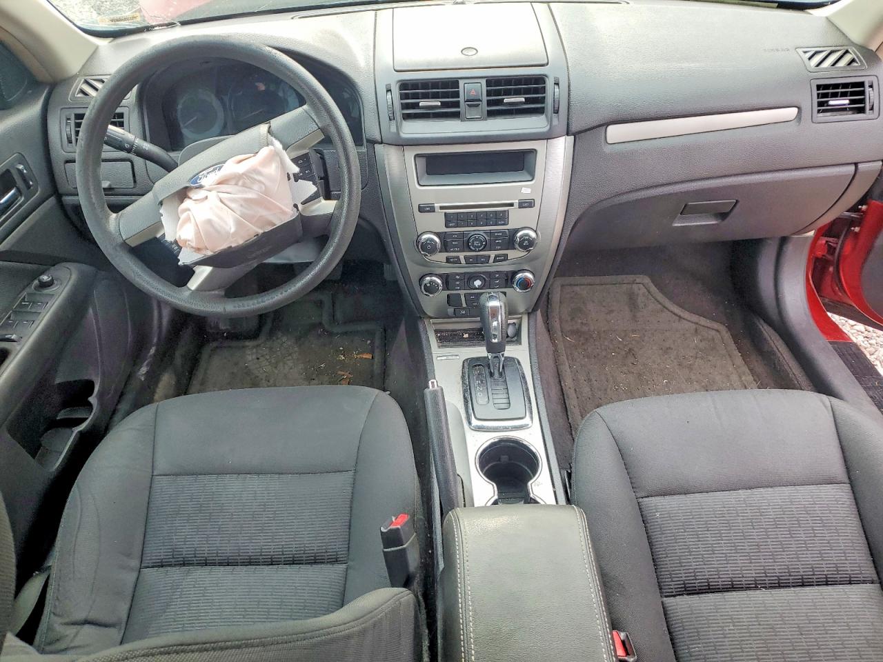 2011 Ford Fusion Se Red vin: 3FAHP0HA9BR309759