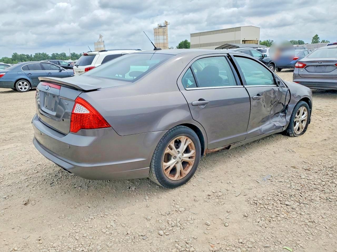 2012 Ford Fusion Se Gray vin: 3FAHP0HA9CR107909