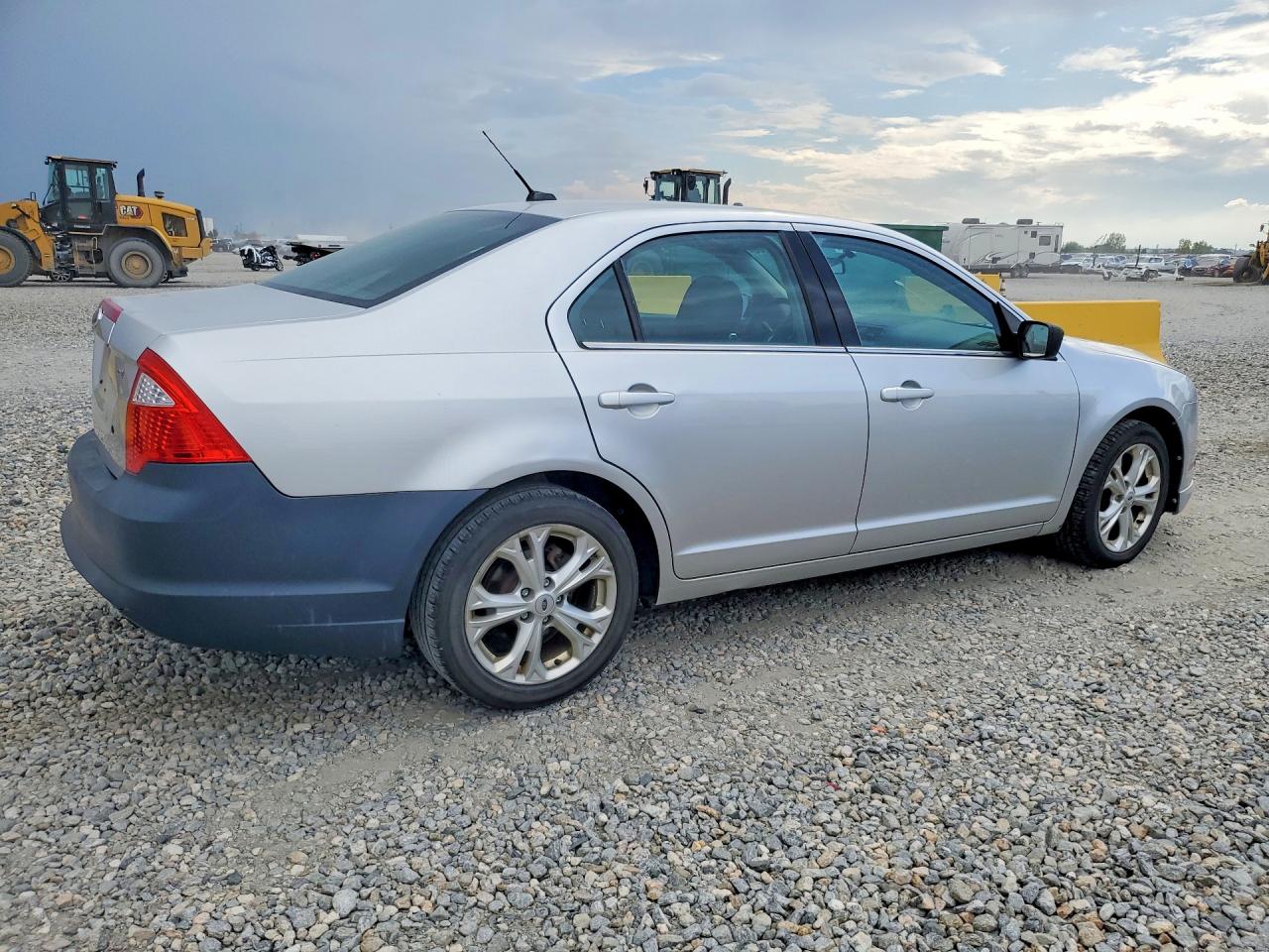 2012 Ford Fusion Se Silver vin: 3FAHP0HA9CR136956