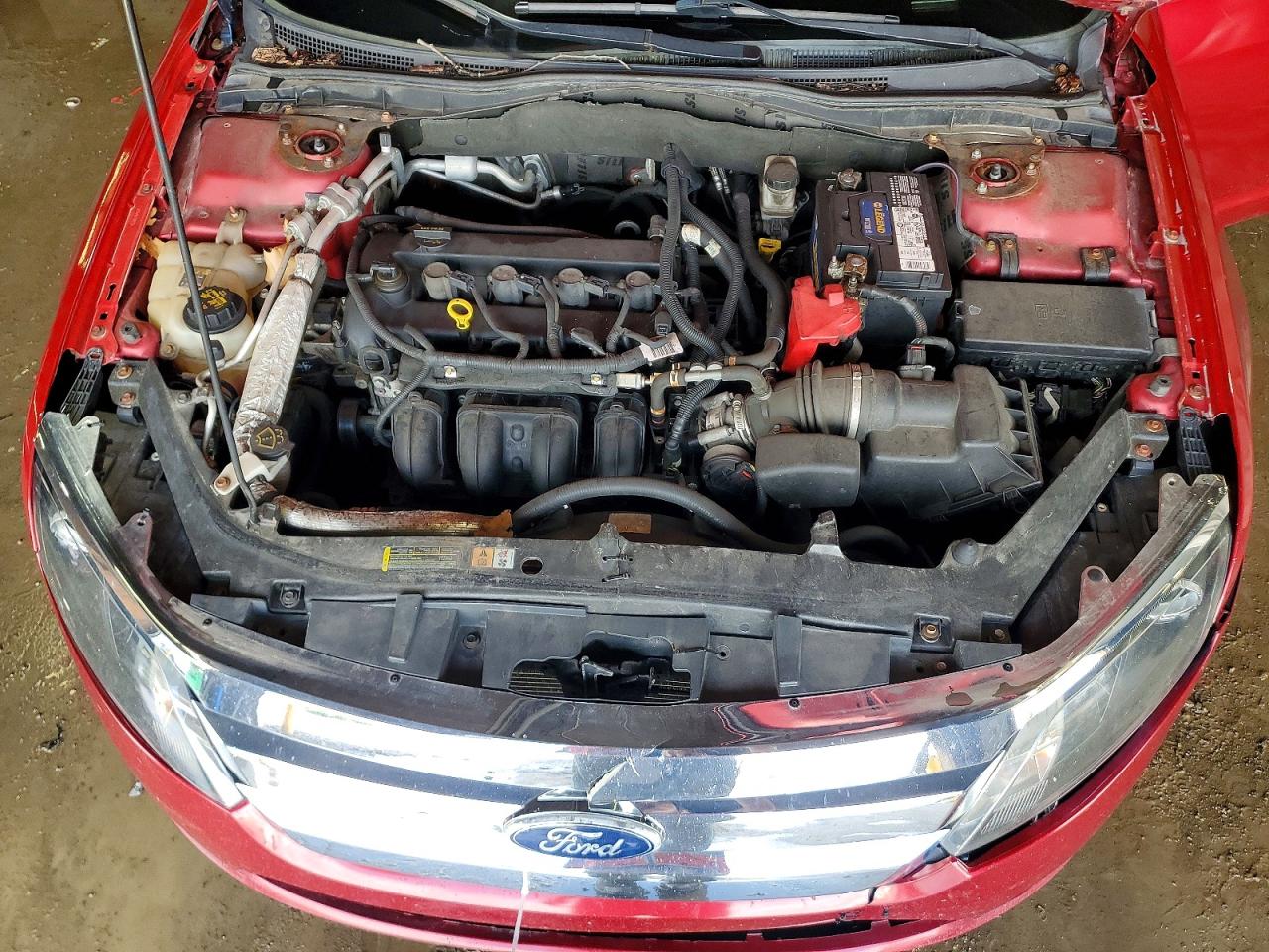 2012 Ford Fusion Se Red vin: 3FAHP0HA9CR197675