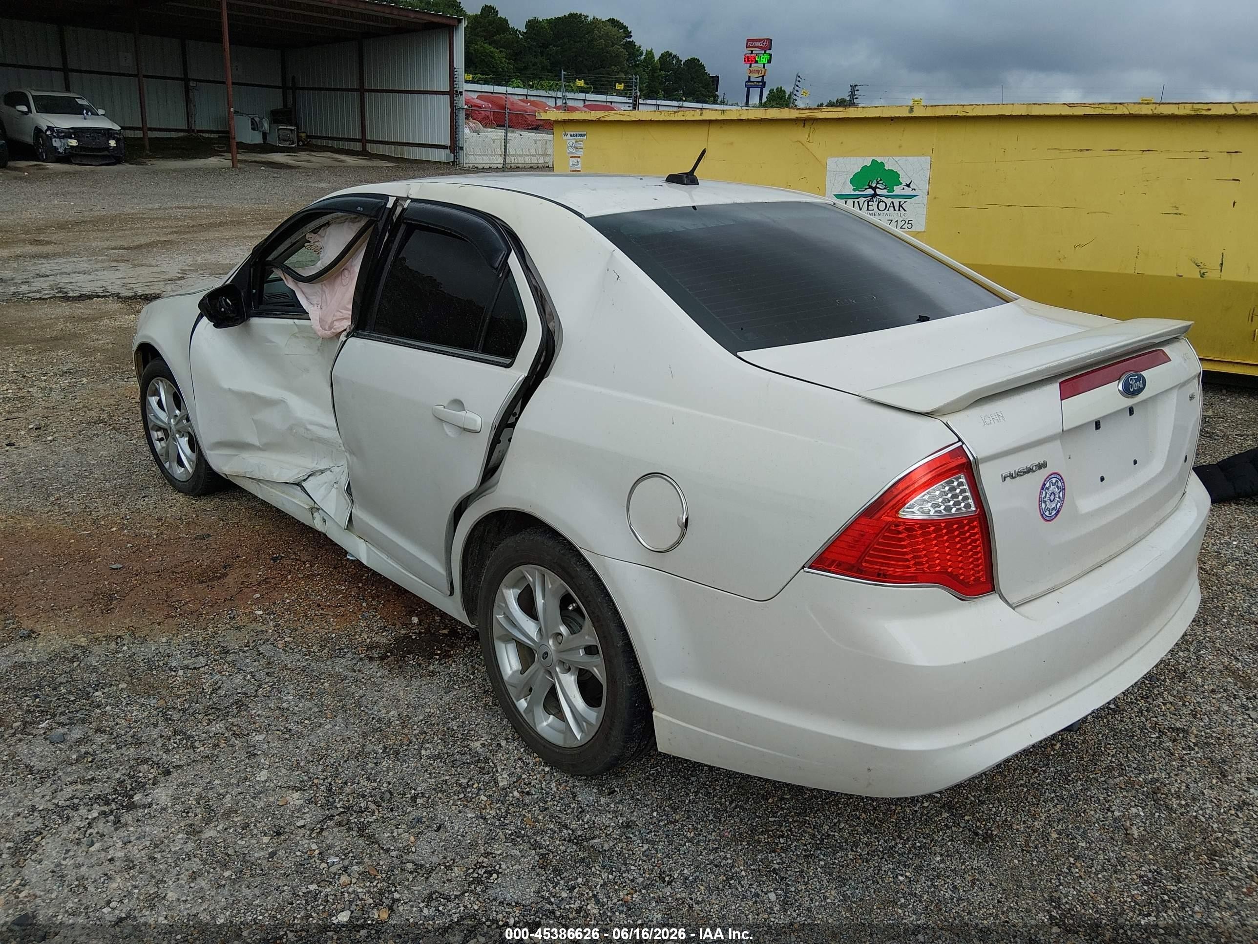 2012 Ford Fusion Se White vin: 3FAHP0HA9CR206620