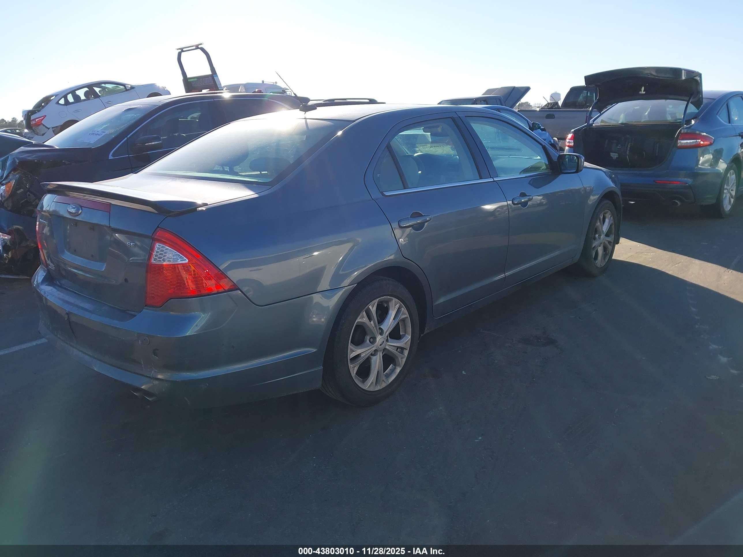 2012 Ford Fusion Se Light Blue vin: 3FAHP0HA9CR215754
