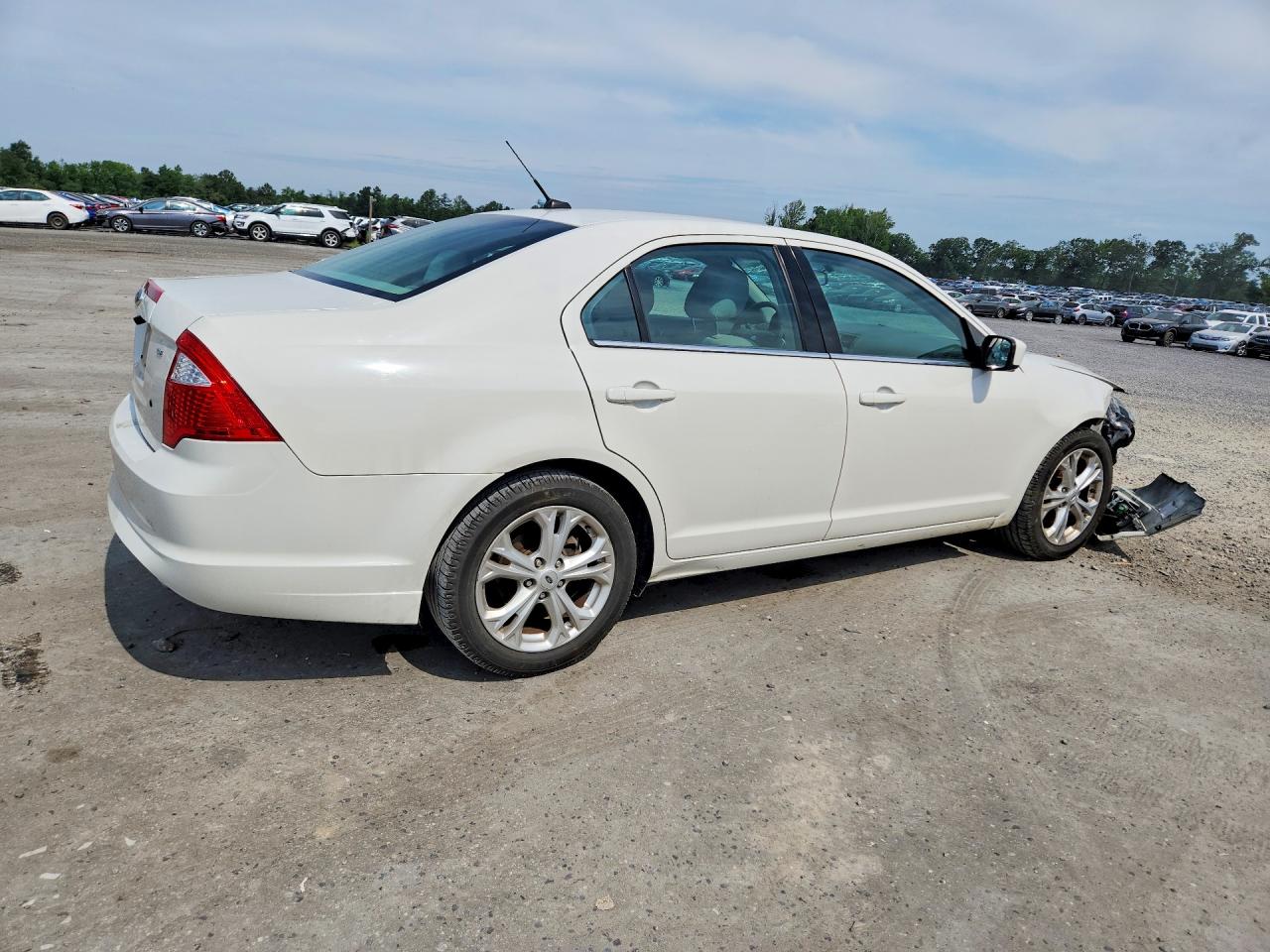 2012 Ford Fusion Se Cream vin: 3FAHP0HA9CR220436