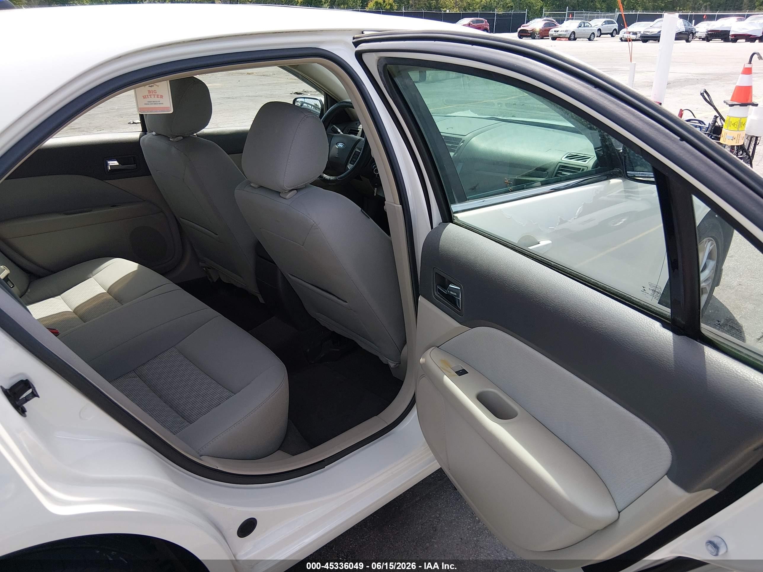 2012 Ford Fusion Se White vin: 3FAHP0HA9CR234952