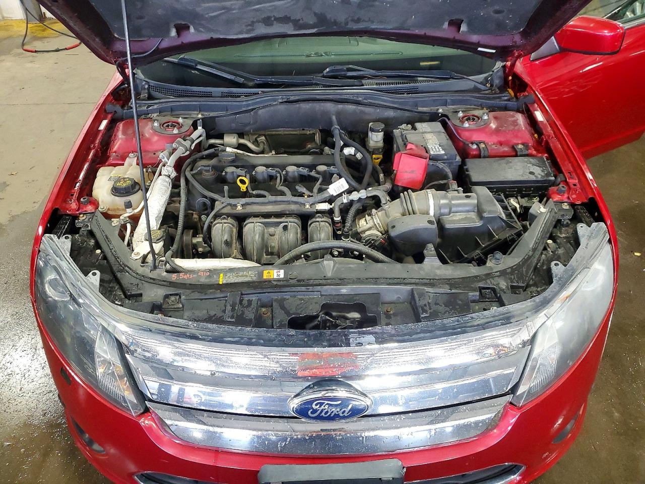 2012 Ford Fusion Se Red vin: 3FAHP0HA9CR238113