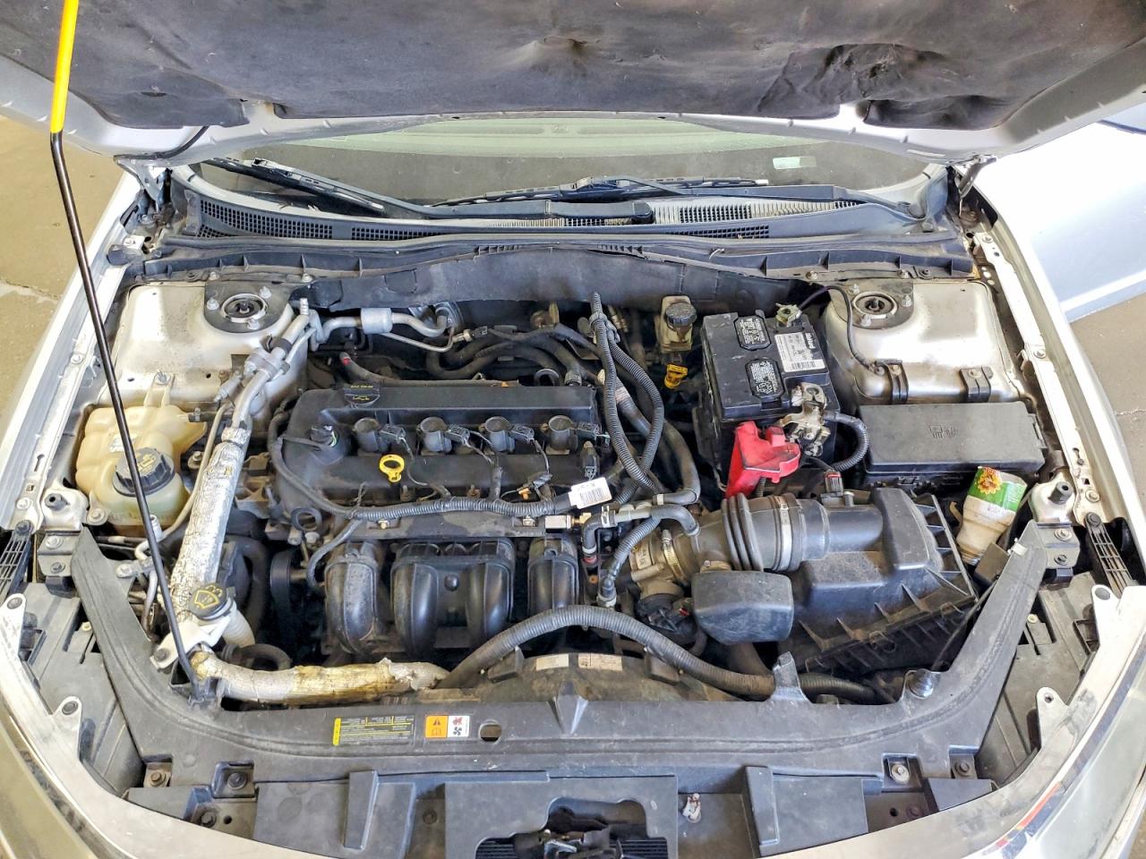 2012 Ford Fusion Se Silver vin: 3FAHP0HA9CR267465