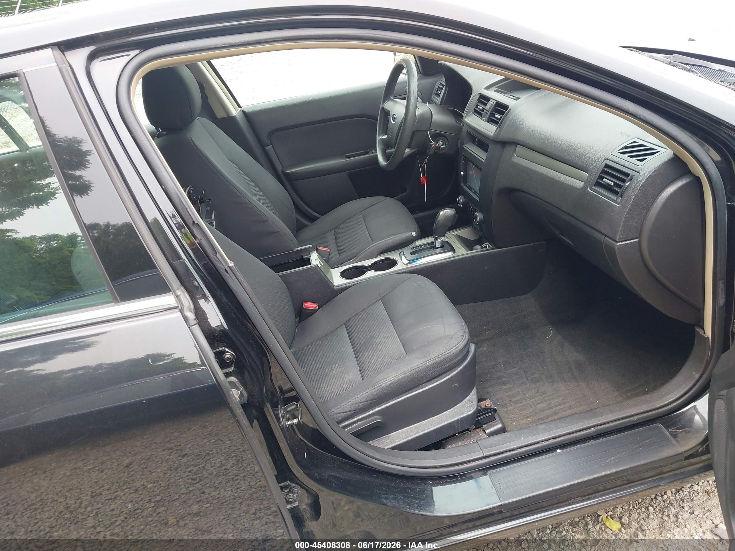 2012 Ford Fusion Se Black vin: 3FAHP0HA9CR276084