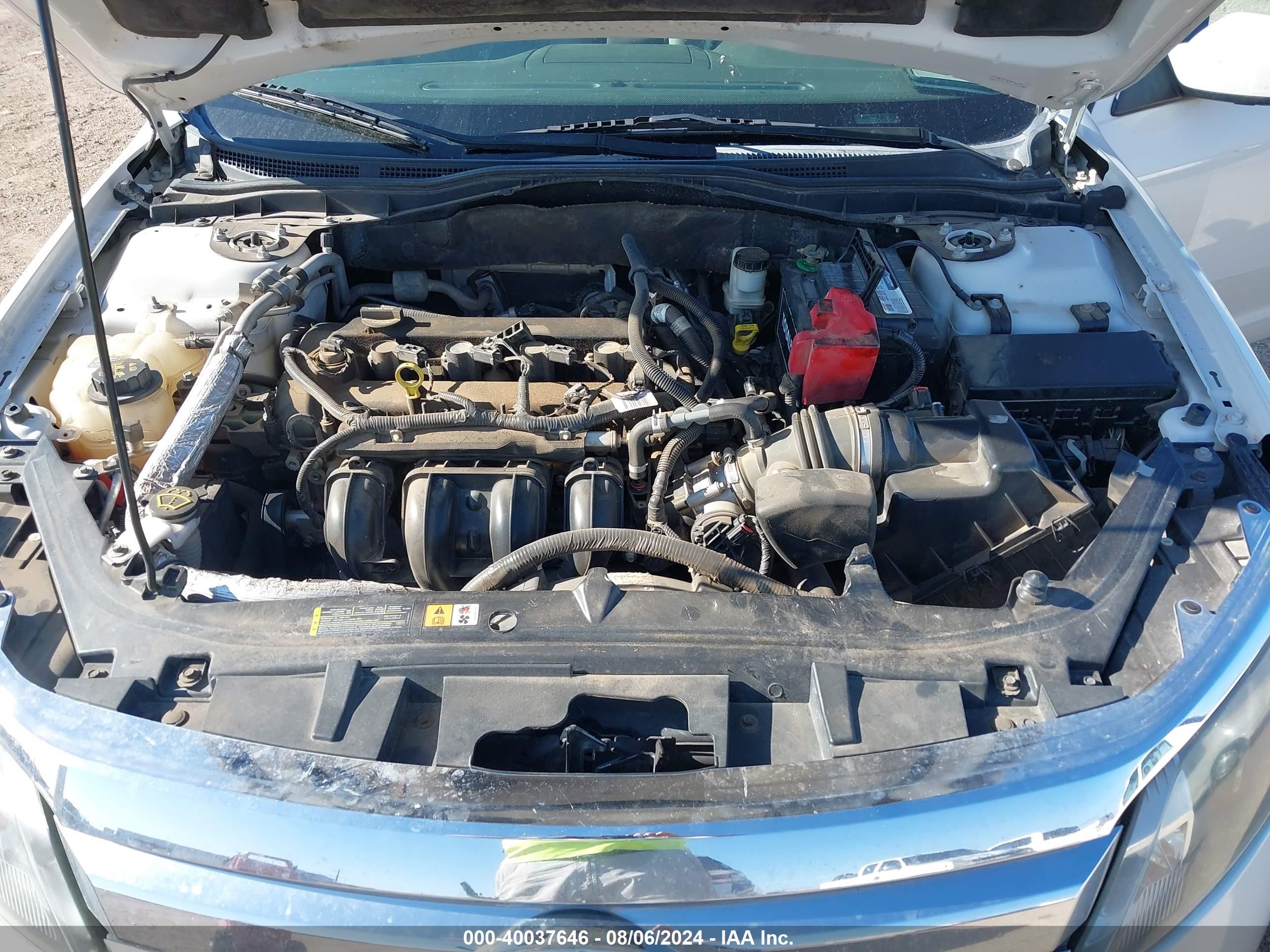 2012 Ford Fusion Se White vin: 3FAHP0HA9CR320083