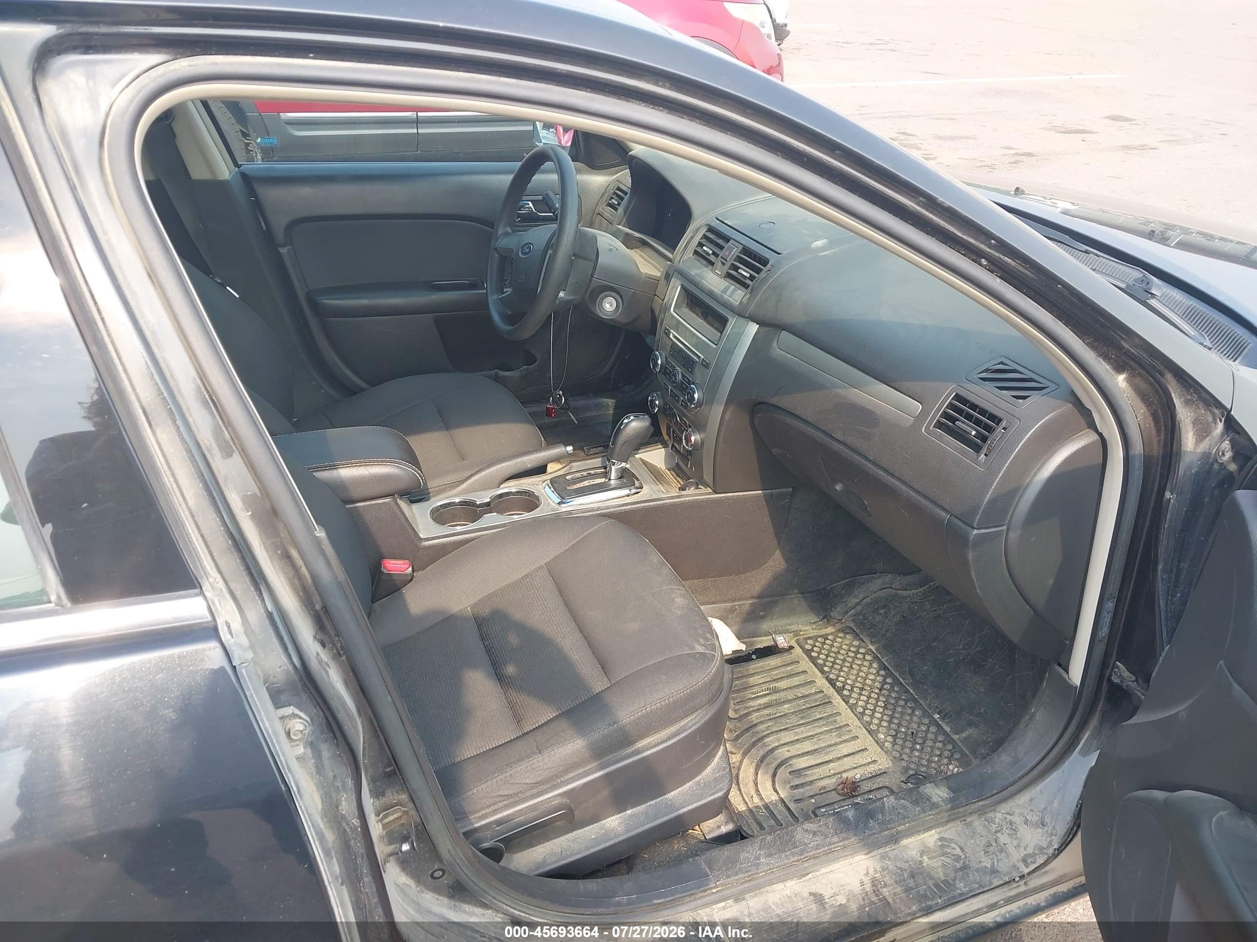 2012 Ford Fusion Se Черный vin: 3FAHP0HA9CR377643