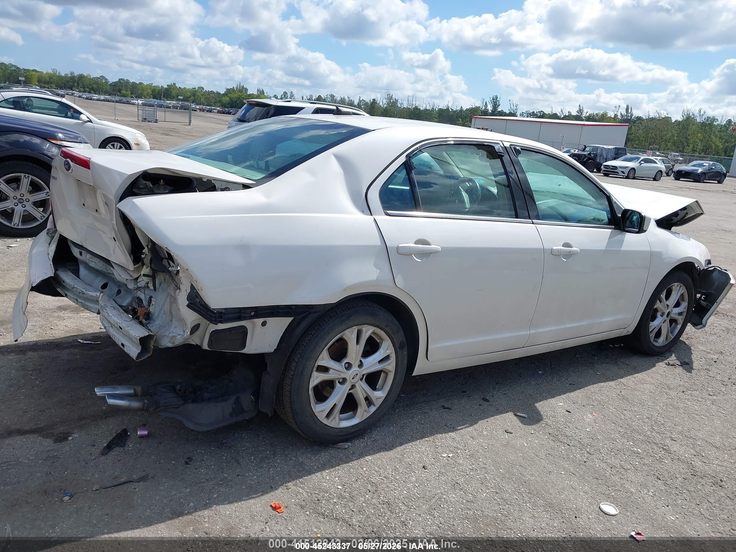 2012 Ford Fusion Se White vin: 3FAHP0HA9CR401522
