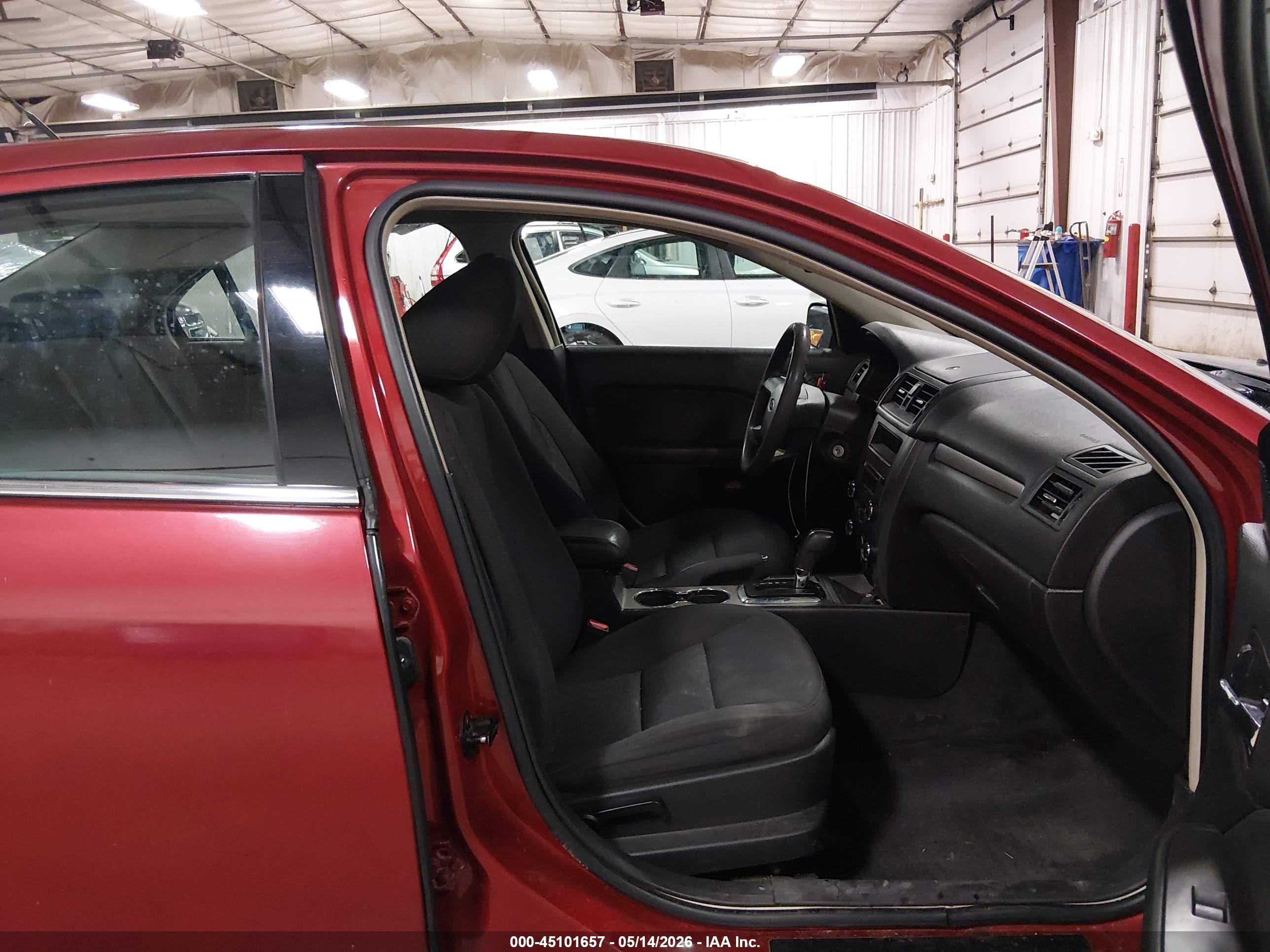 2010 Ford Fusion Se Красный vin: 3FAHP0HAXAR169817