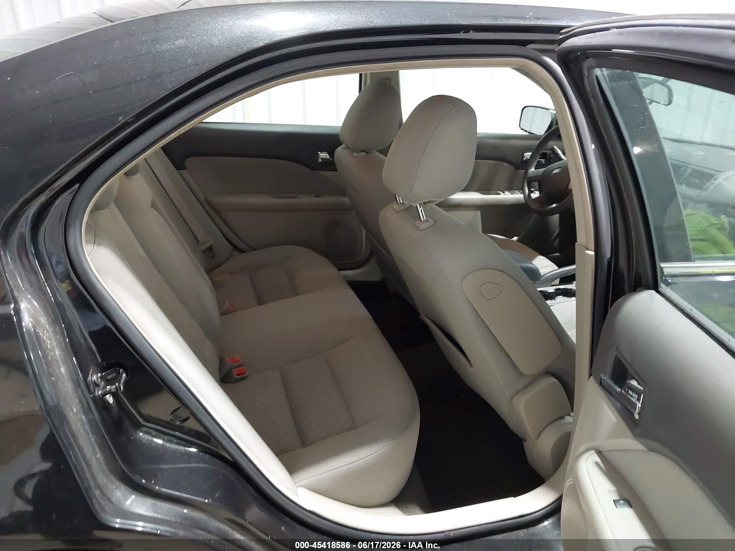 2010 Ford Fusion Se Black vin: 3FAHP0HAXAR184771