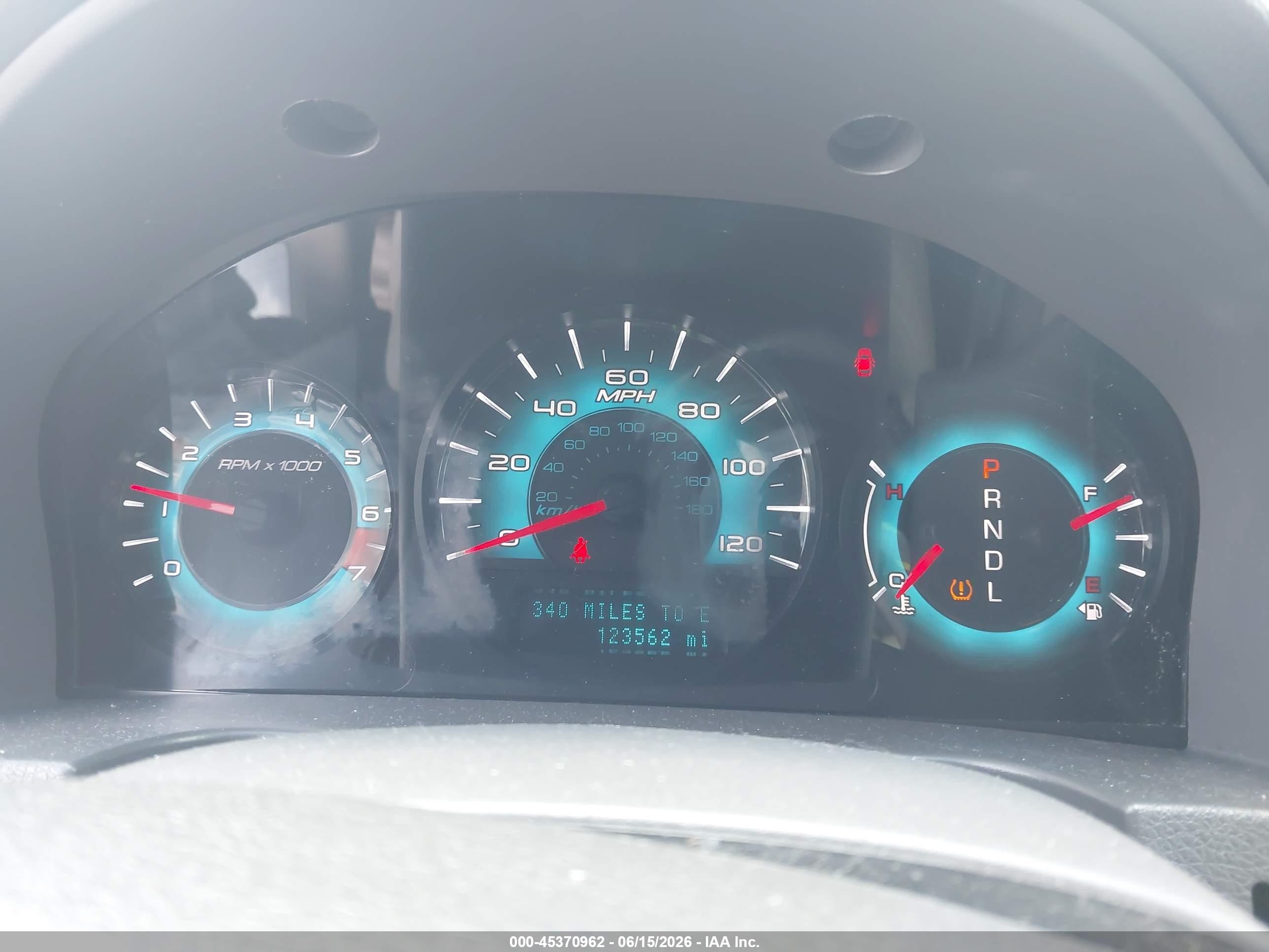 2010 Ford Fusion Se Серебряный vin: 3FAHP0HAXAR239686