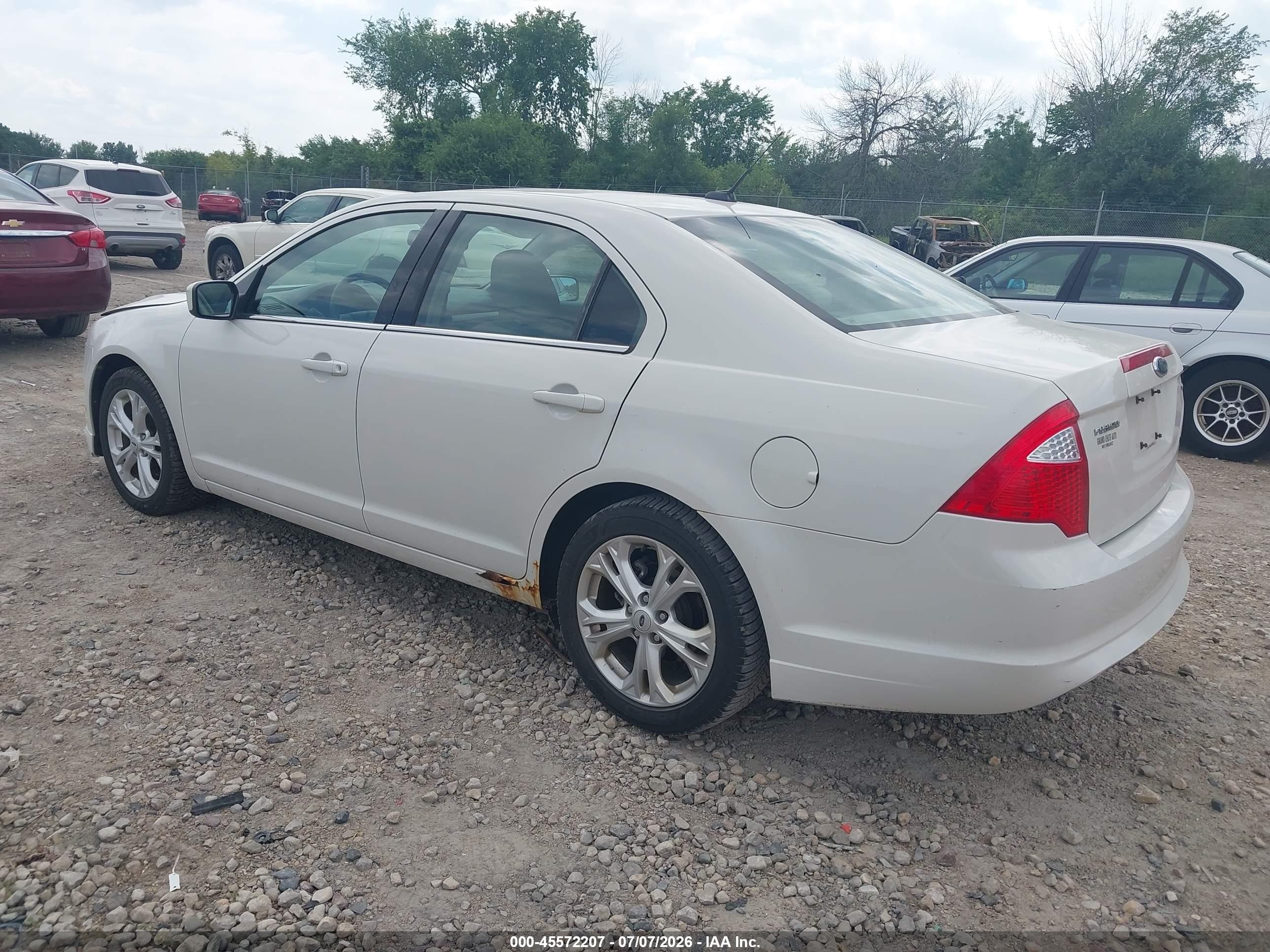 2010 Ford Fusion Se White vin: 3FAHP0HAXAR242491