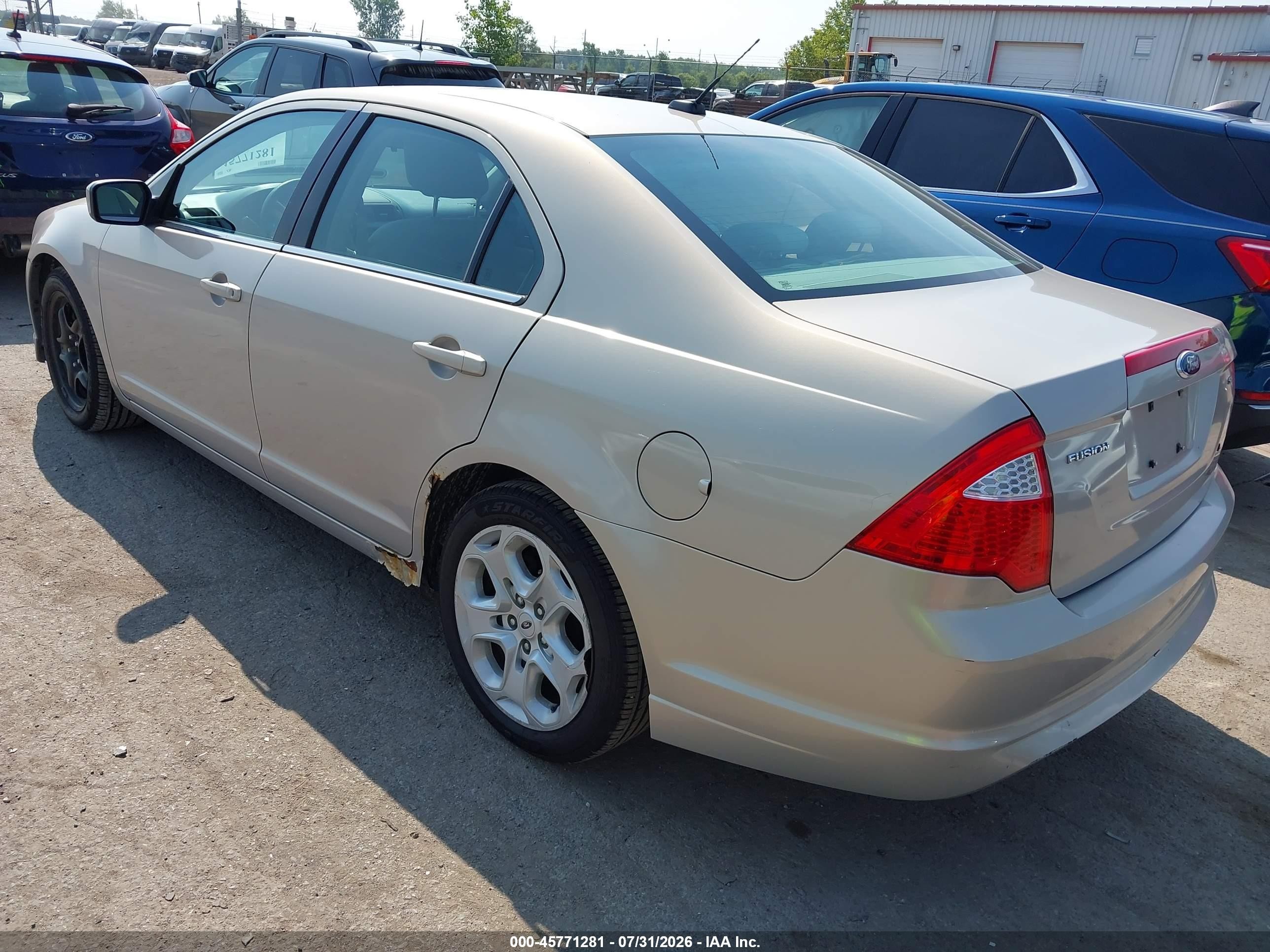 2010 Ford Fusion Se Tan vin: 3FAHP0HAXAR270002