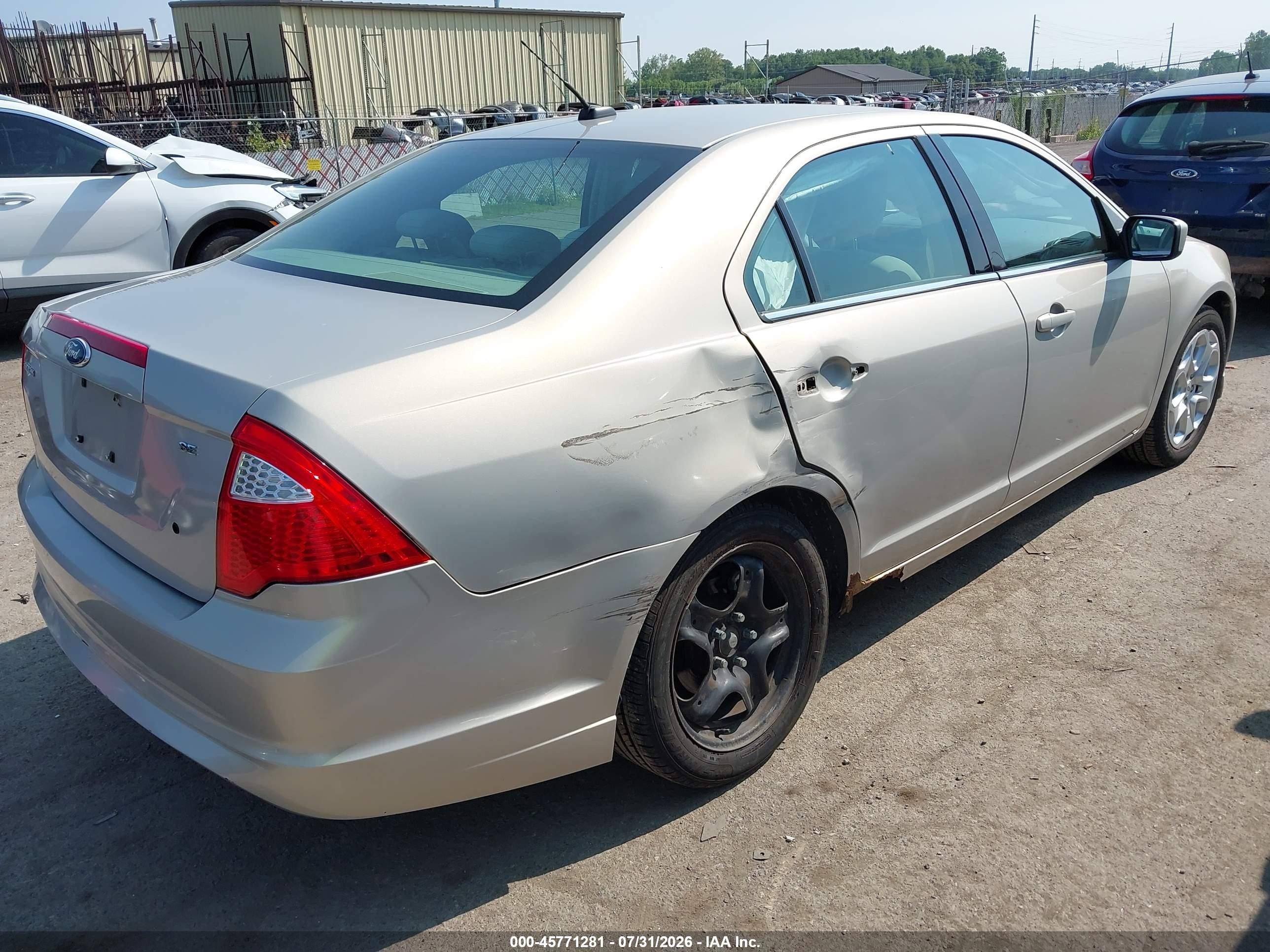 2010 Ford Fusion Se Tan vin: 3FAHP0HAXAR270002