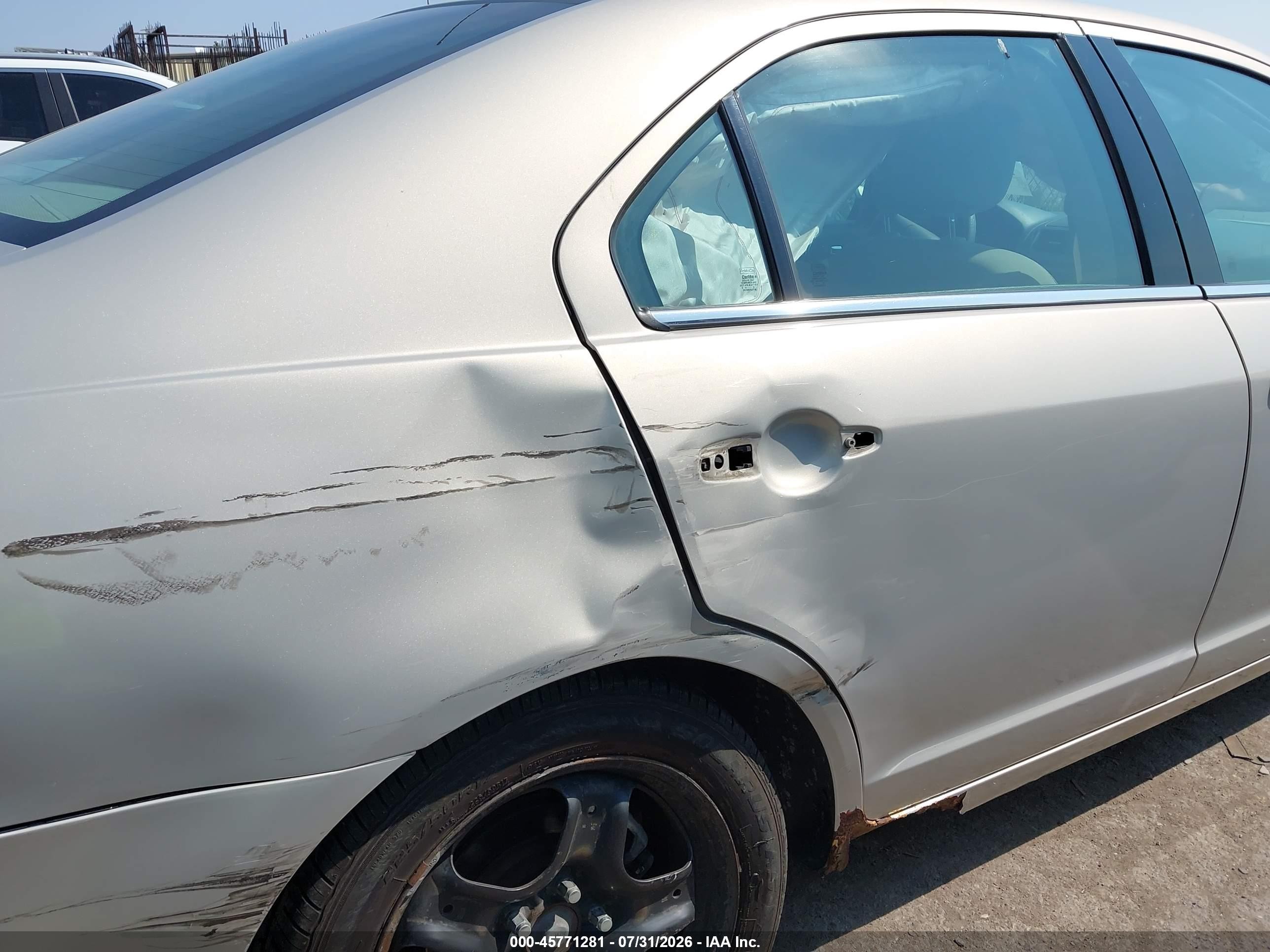 2010 Ford Fusion Se Tan vin: 3FAHP0HAXAR270002