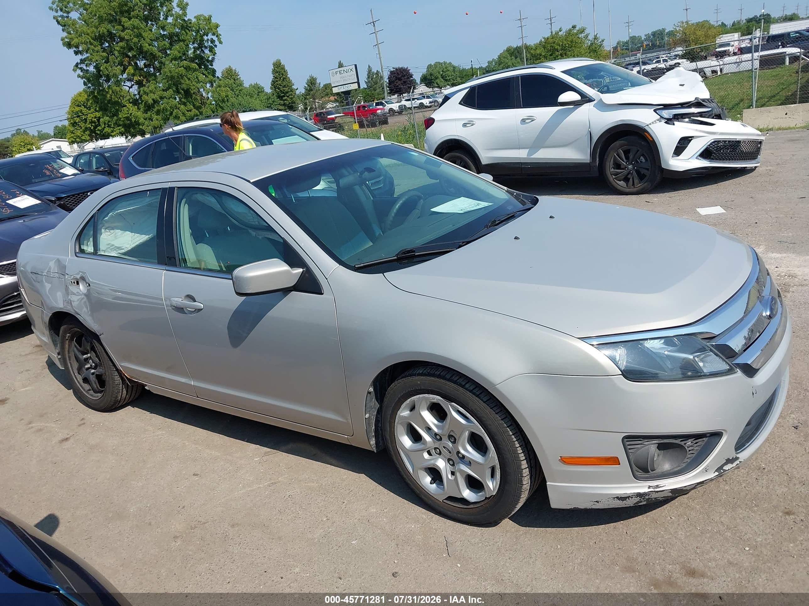 2010 Ford Fusion Se Tan vin: 3FAHP0HAXAR270002