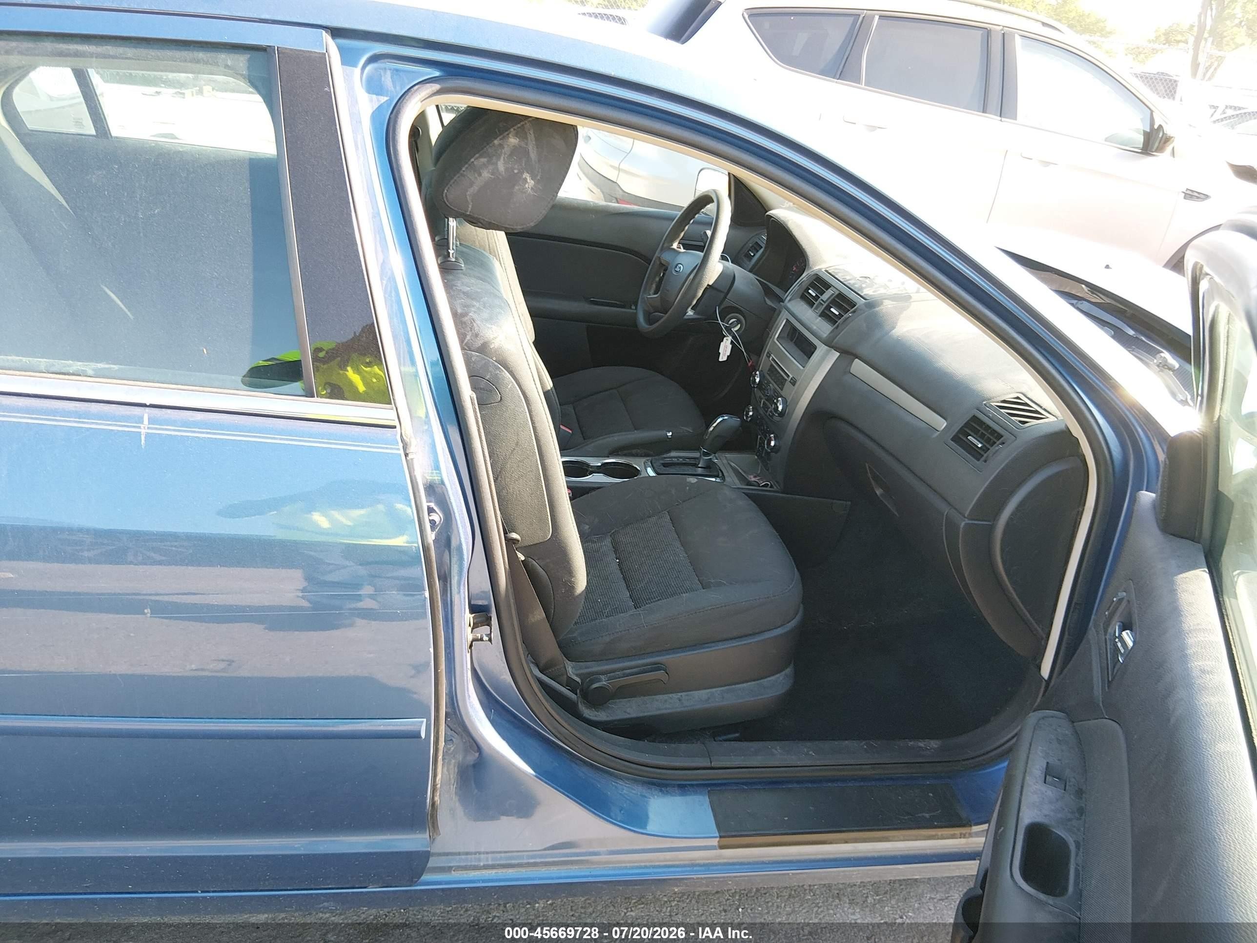 2010 Ford Fusion Se Blue vin: 3FAHP0HAXAR324513