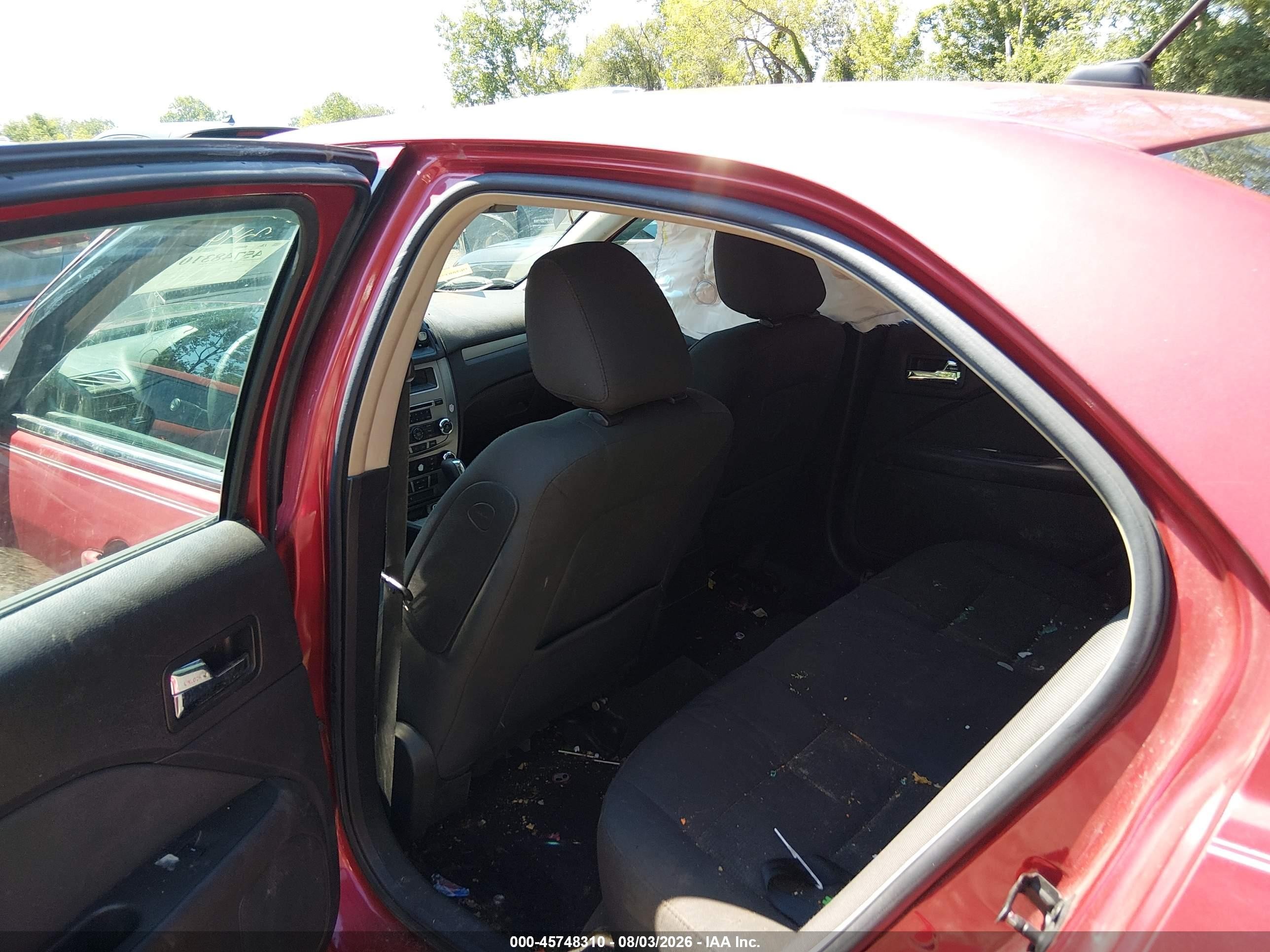 2010 Ford Fusion Se Red vin: 3FAHP0HAXAR348472