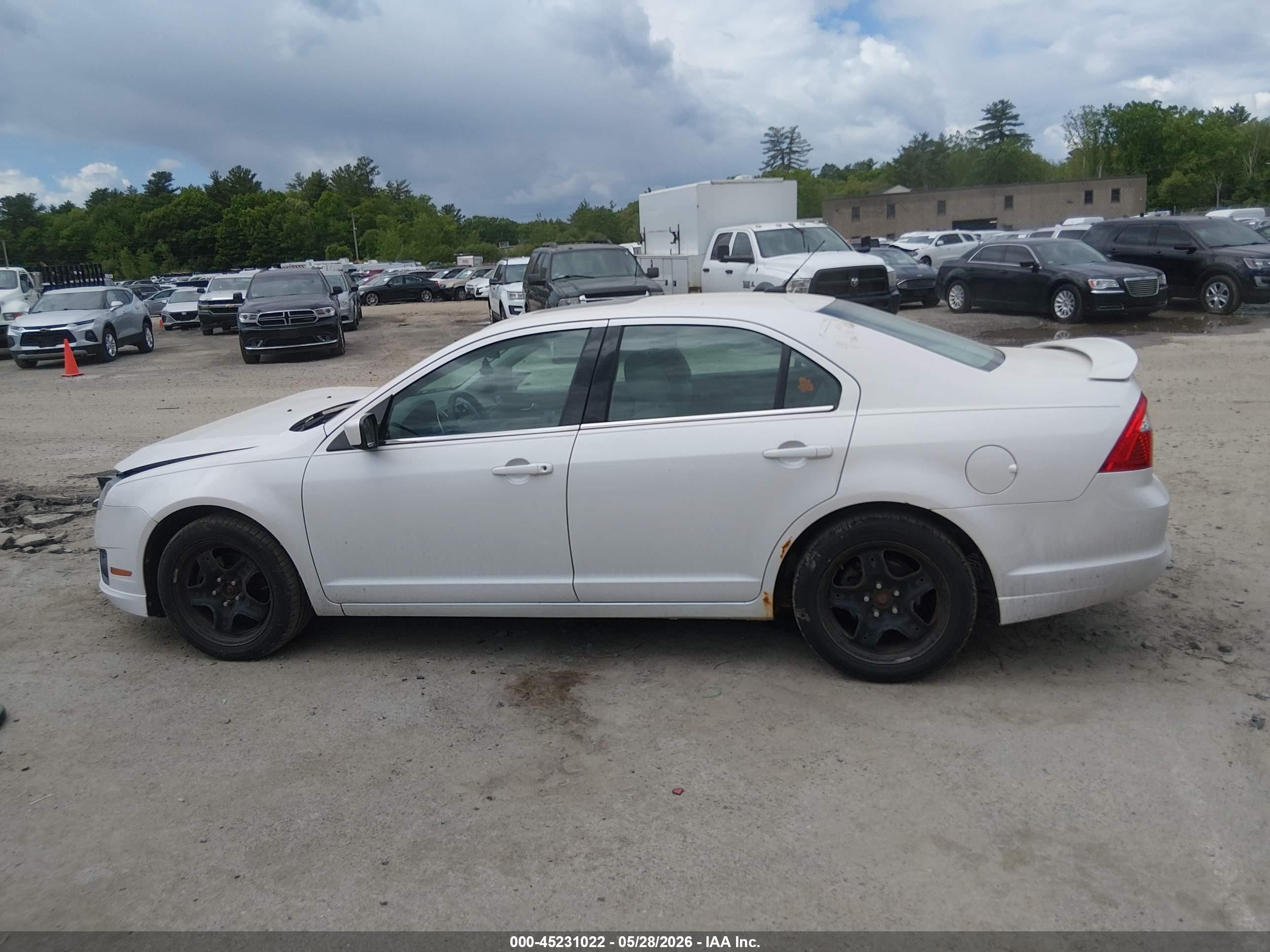2010 Ford Fusion Se Белый vin: 3FAHP0HAXAR364512