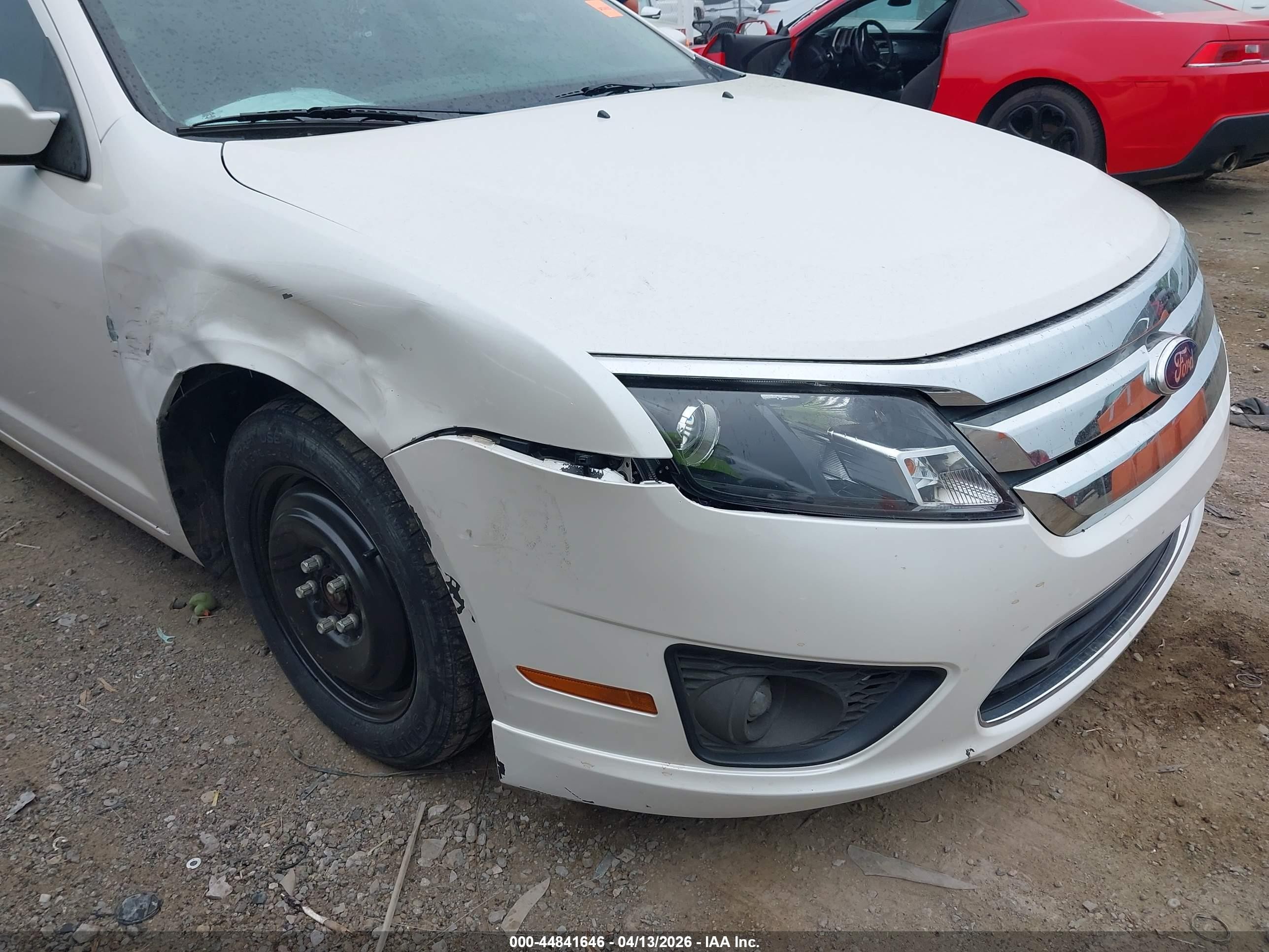 2010 Ford Fusion Se White vin: 3FAHP0HAXAR410047