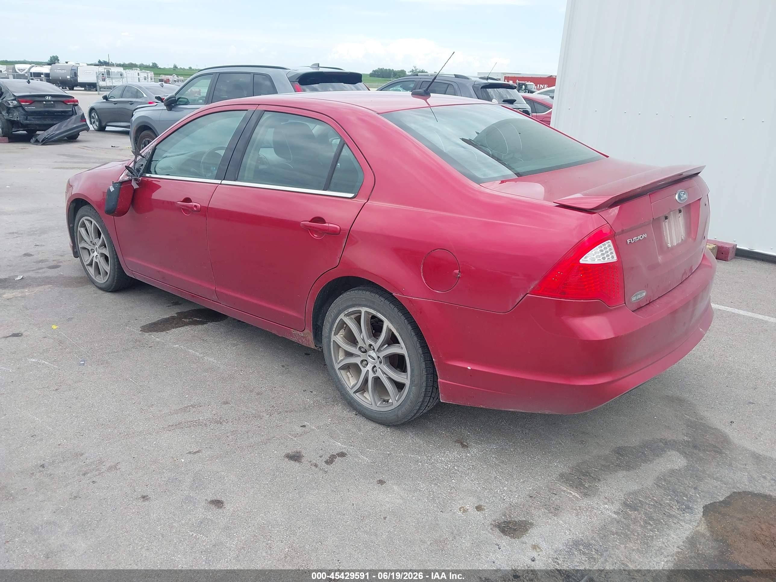 2011 Ford Fusion Se Red vin: 3FAHP0HAXBR184643