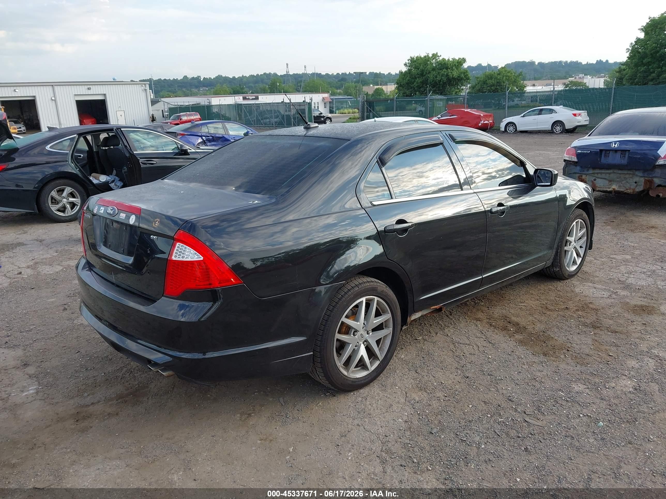 2011 Ford Fusion Se Black vin: 3FAHP0HAXBR202896