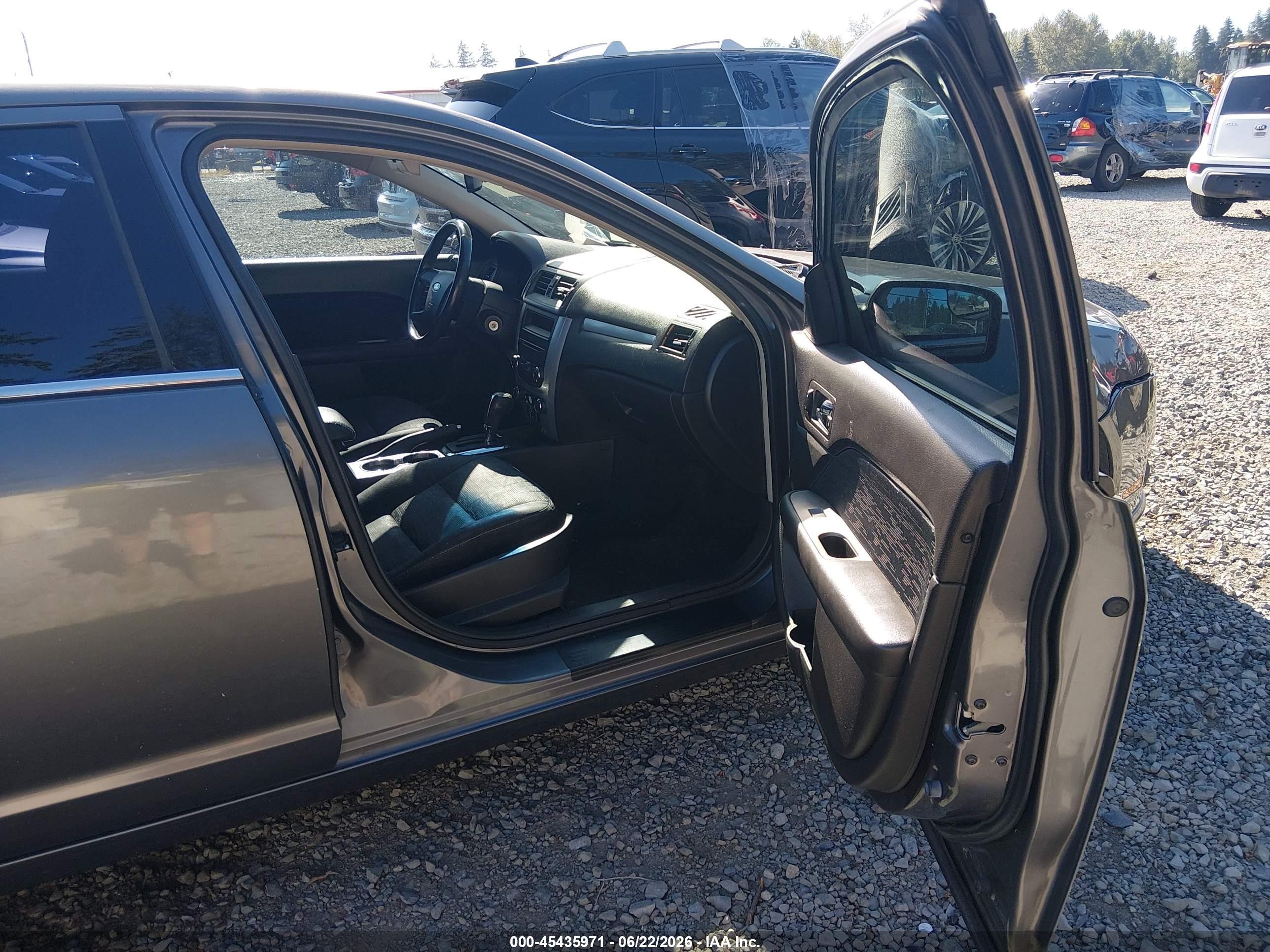 2011 Ford Fusion Se Gray vin: 3FAHP0HAXBR208889