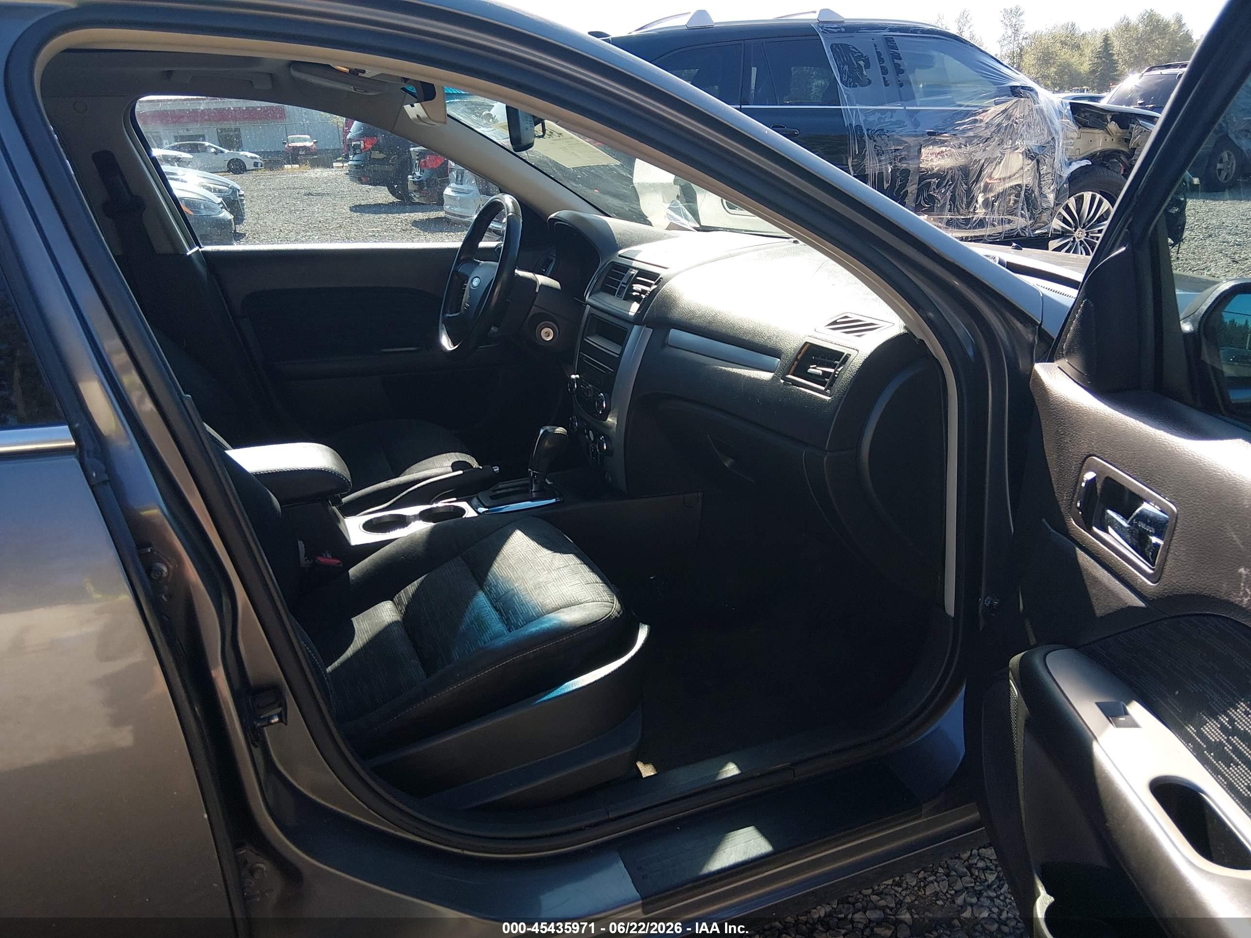 2011 Ford Fusion Se Gray vin: 3FAHP0HAXBR208889