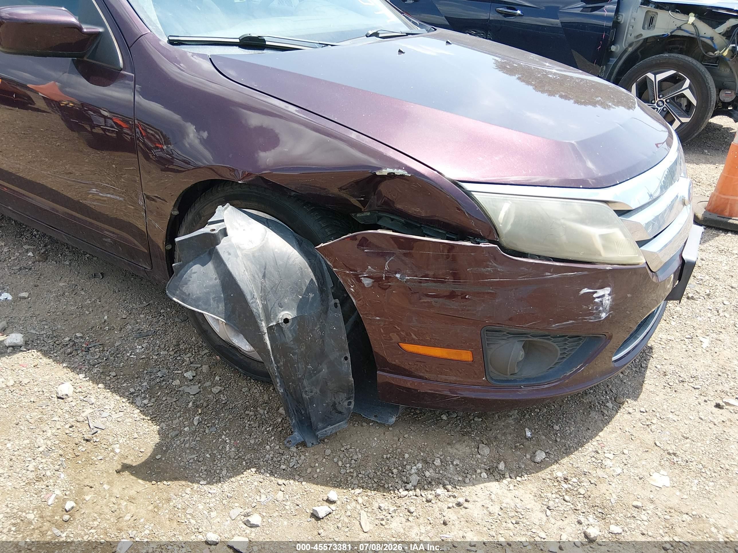 2011 Ford Fusion Se Maroon vin: 3FAHP0HAXBR246655