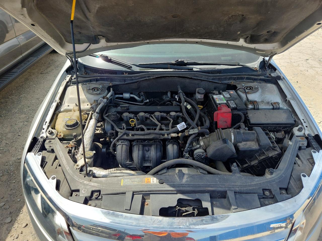 2011 Ford Fusion Se Серебряный vin: 3FAHP0HAXBR272575