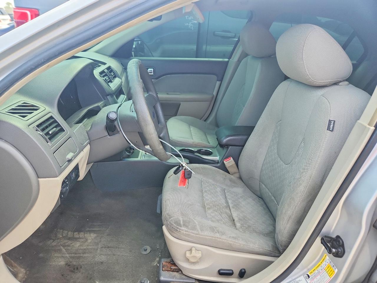 2011 Ford Fusion Se Серебряный vin: 3FAHP0HAXBR272575