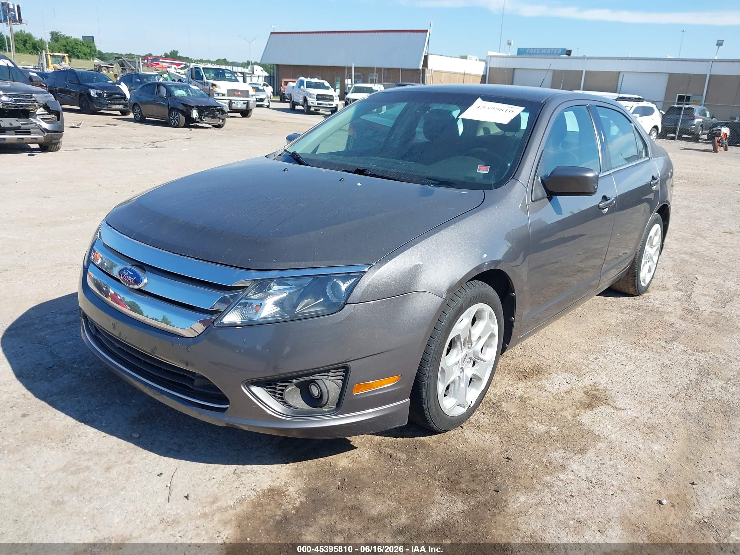2011 Ford Fusion Se Серый vin: 3FAHP0HAXBR281342