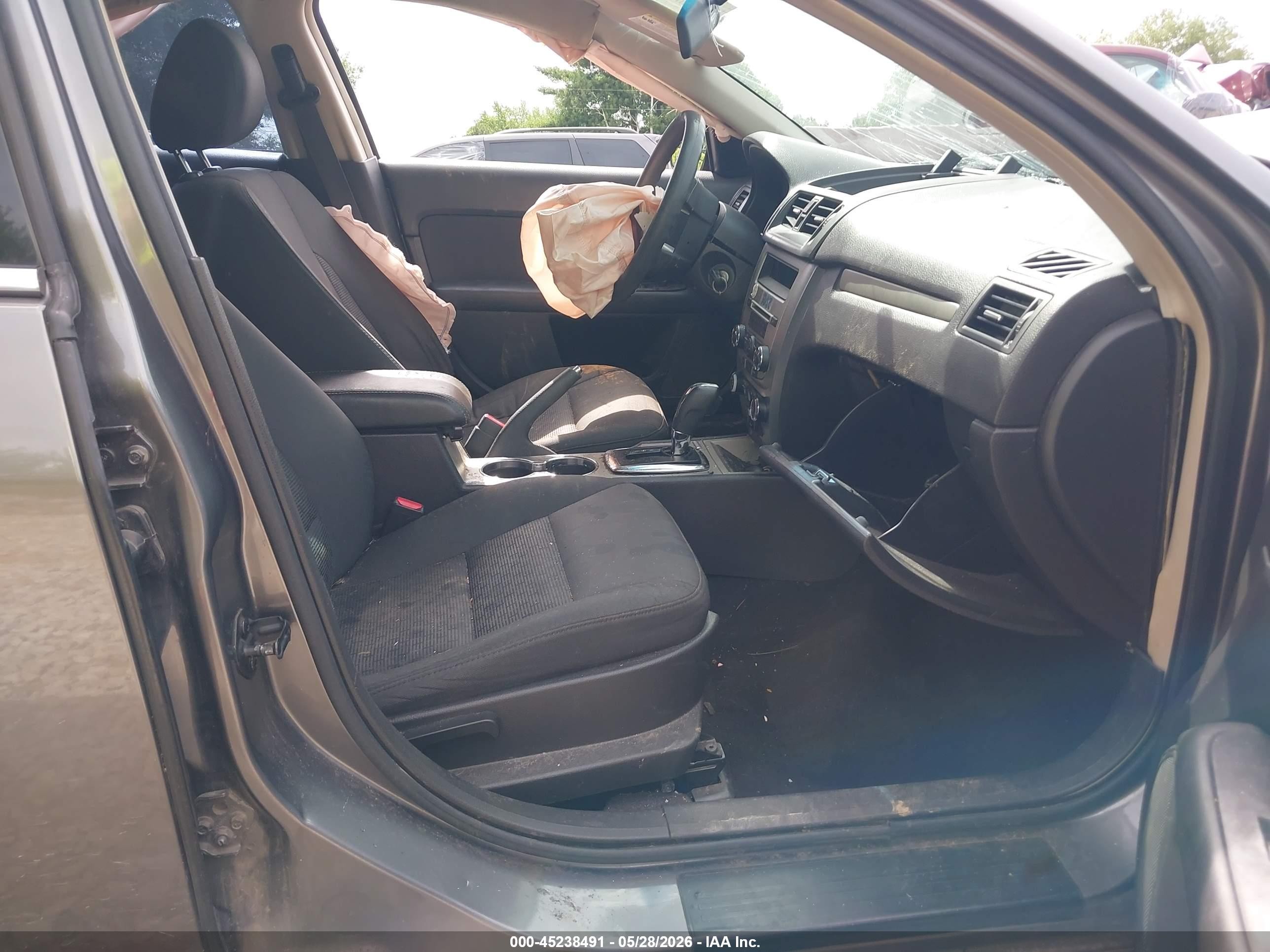 2011 Ford Fusion Se Gray vin: 3FAHP0HAXBR281695