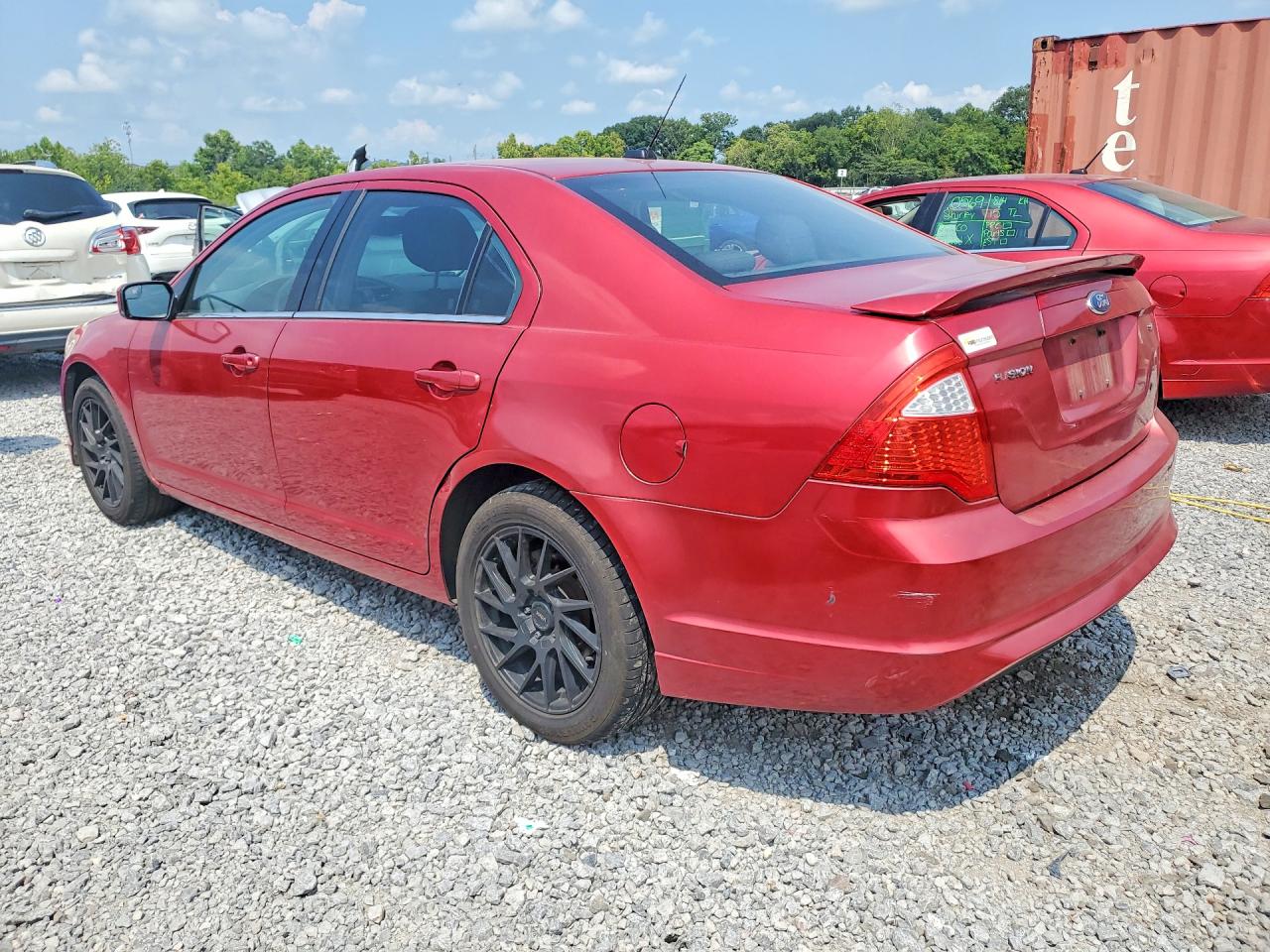 2011 Ford Fusion Se Red vin: 3FAHP0HAXBR291353